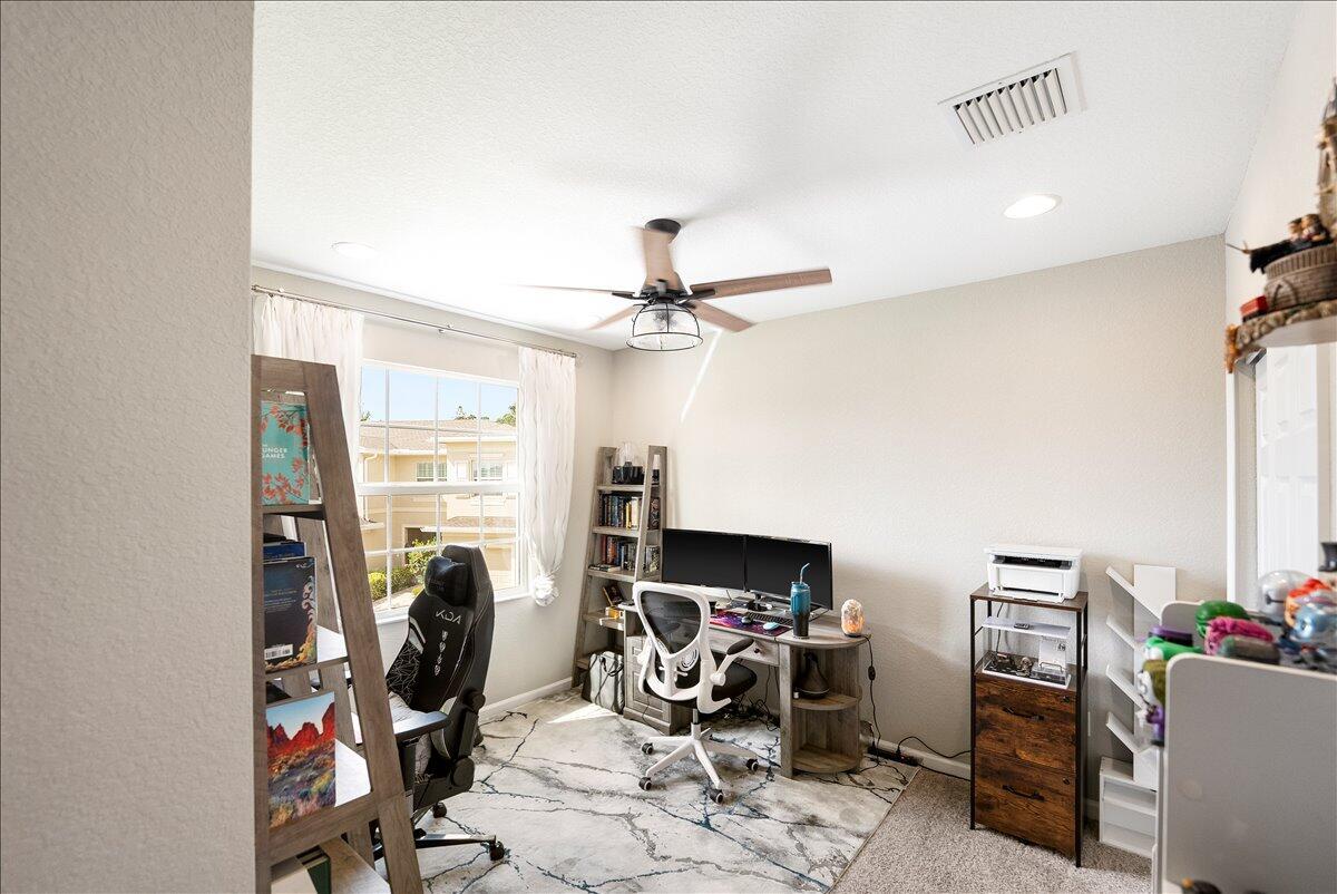 VIZCAYA FALLS PLAT 3 - Residential