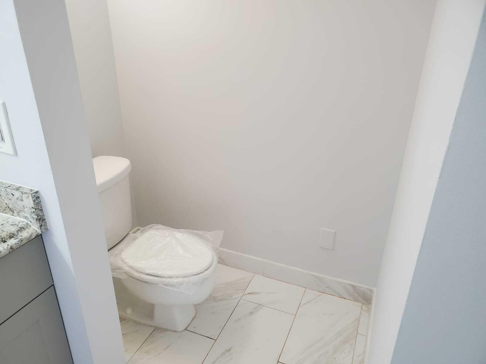 EDEN PLACE COND DECL FILED 9-23-83 - Residential