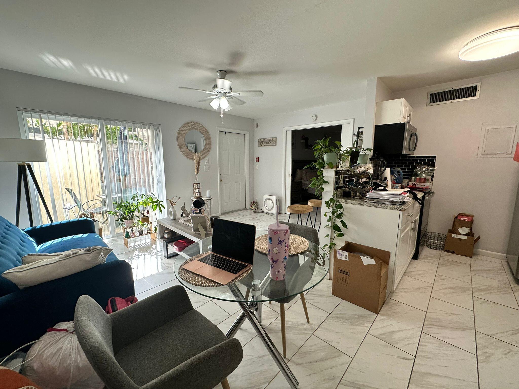 EDEN PLACE COND DECL FILED 9-23-83 - Residential