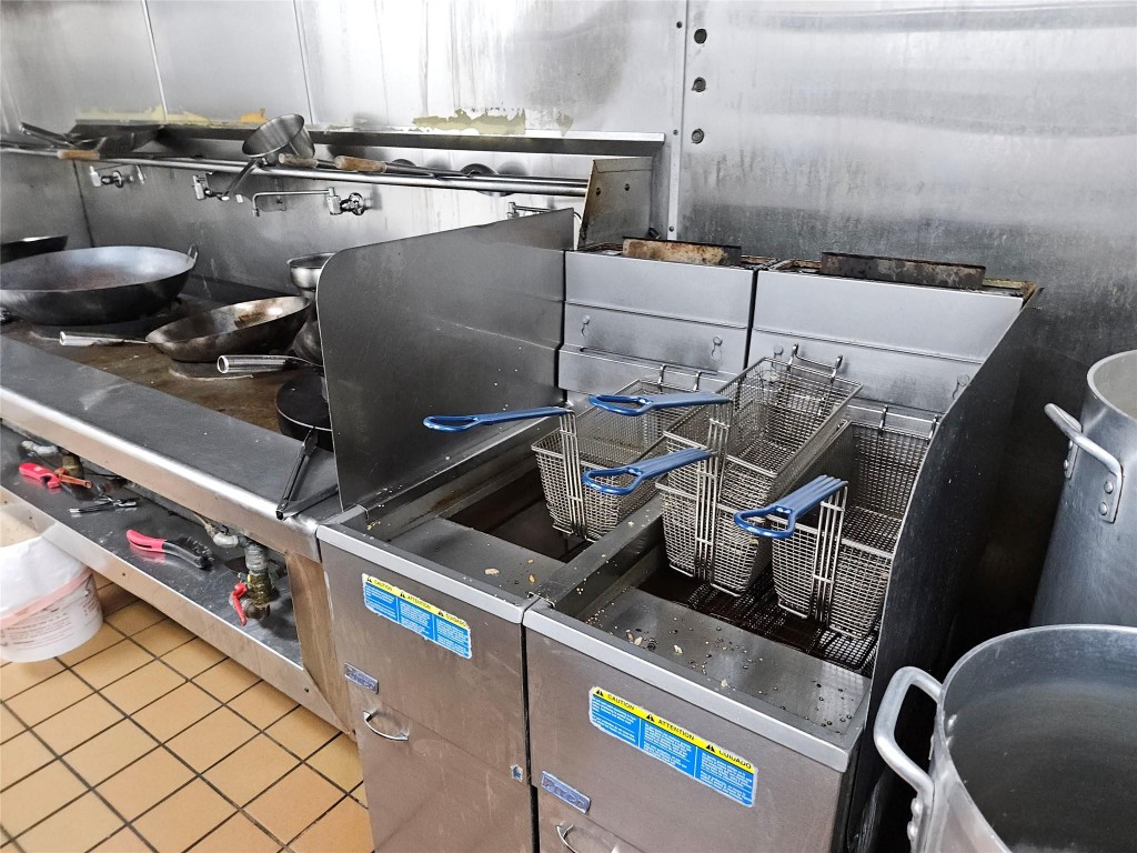 View photos, virtual tours, details...