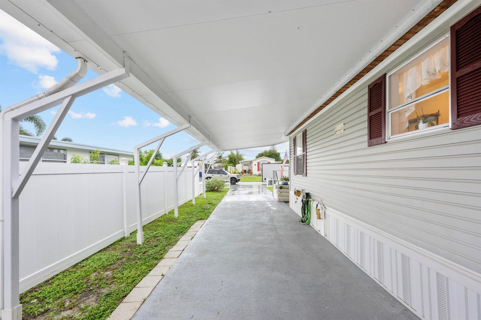 RIDGEWAY - Residential