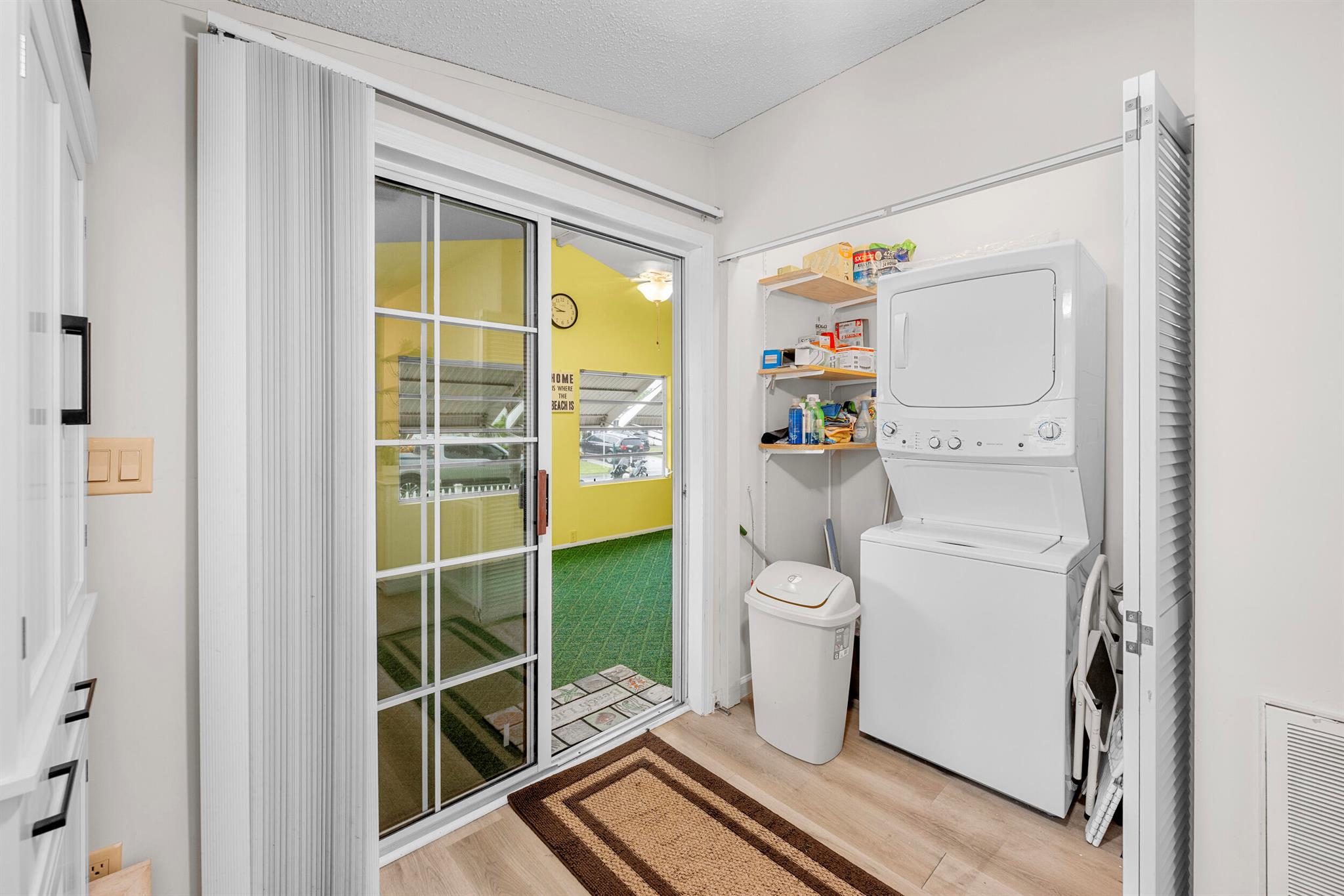 RIDGEWAY - Residential