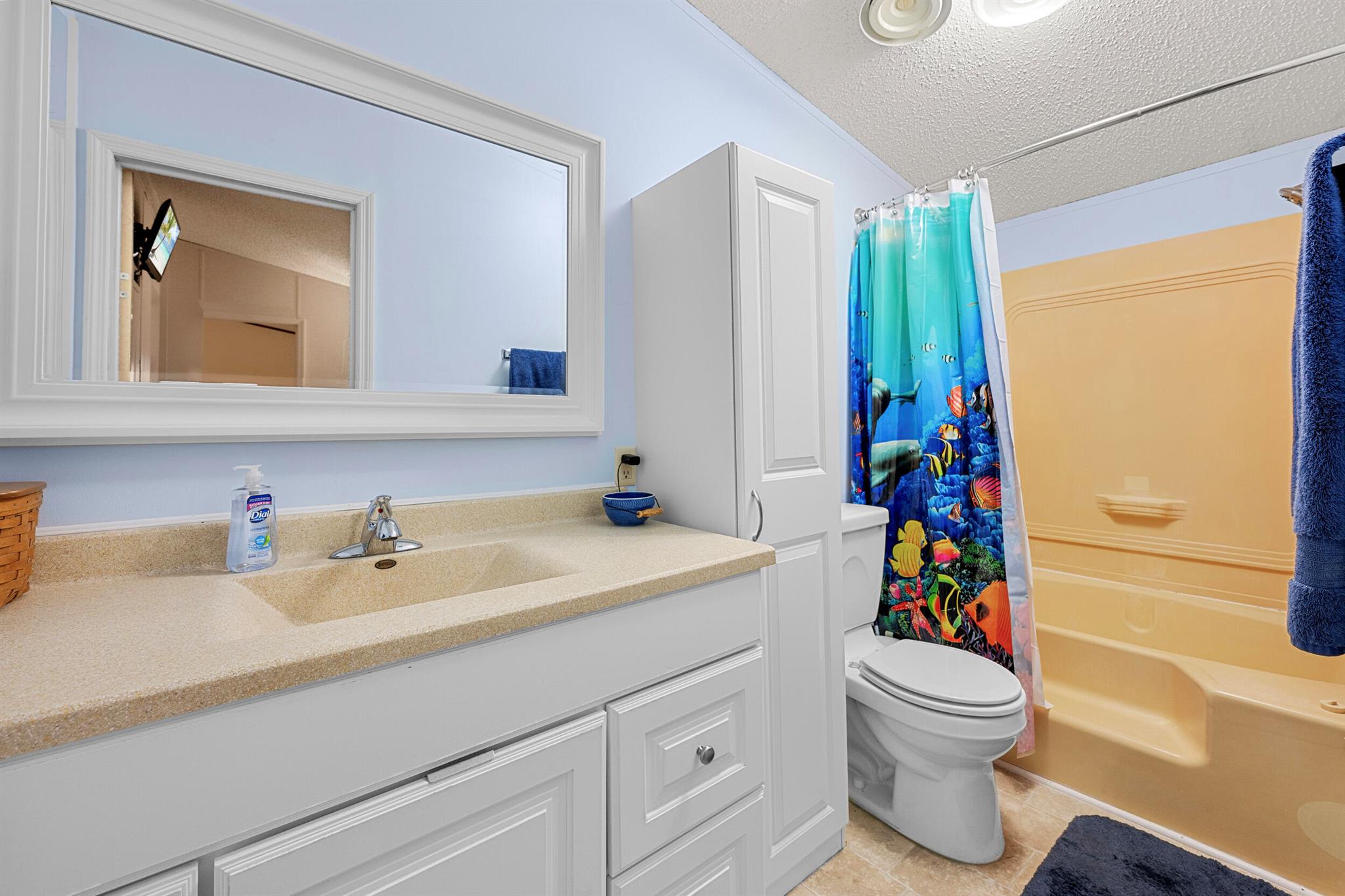 RIDGEWAY - Residential