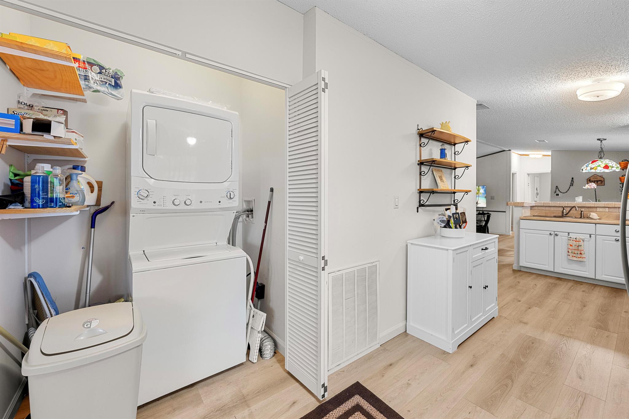 RIDGEWAY - Residential