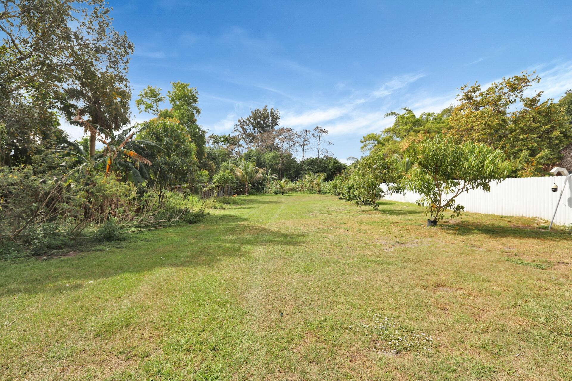 PALM BEACH FARMS CO PL NO 3 - Residential