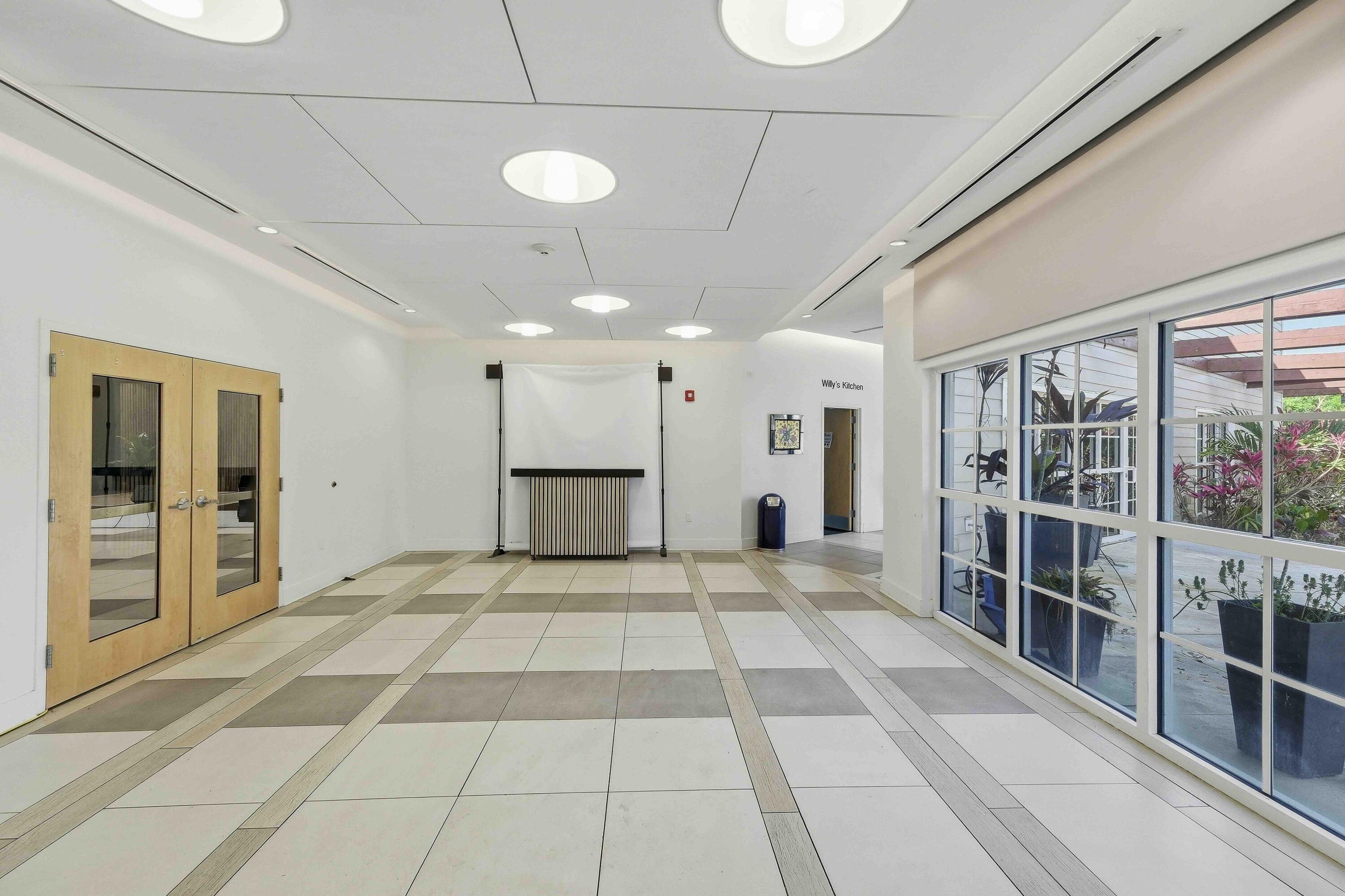 2950 S Flamingo Road