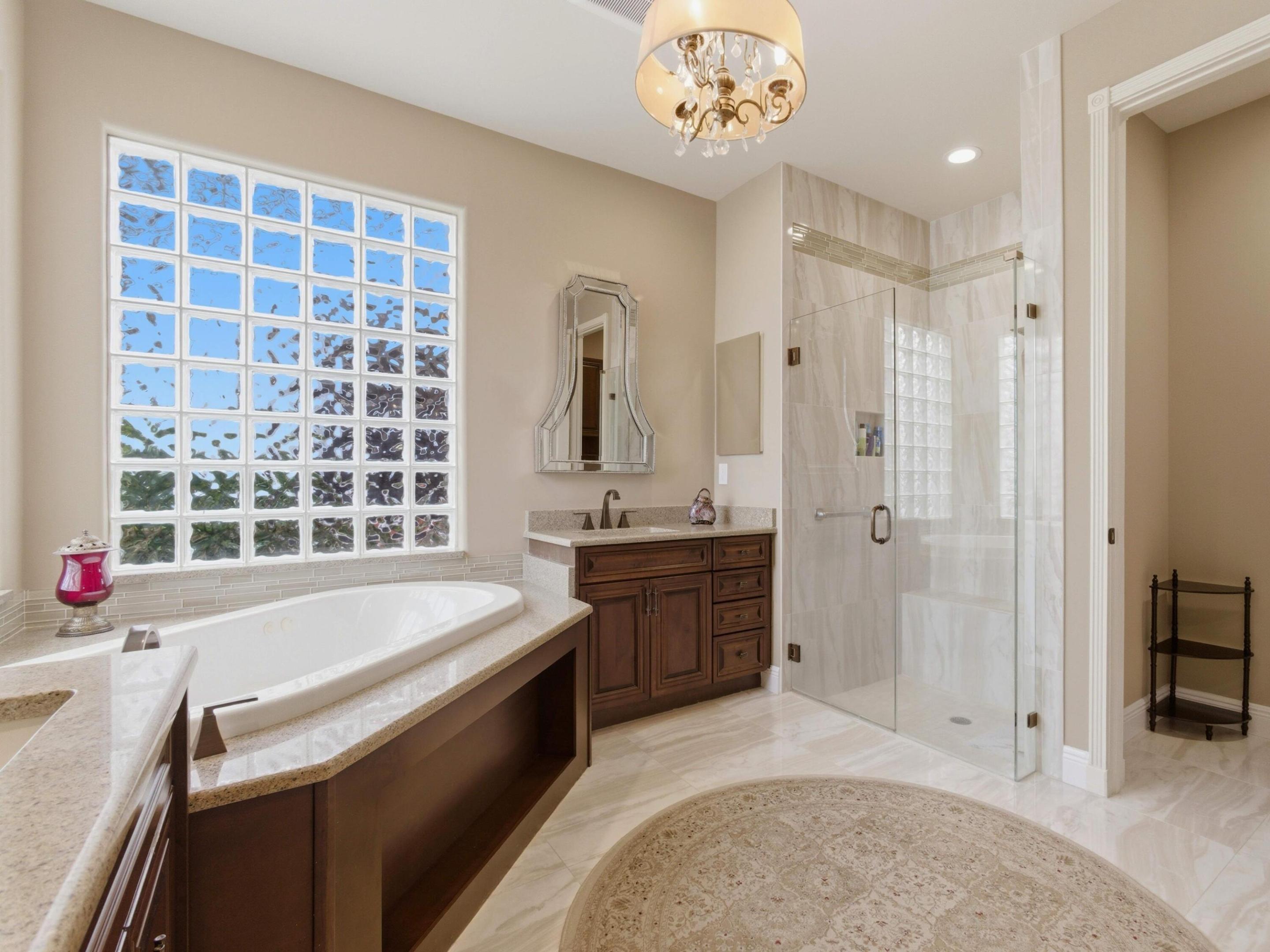 VALENCIA ISLES 2 - Residential