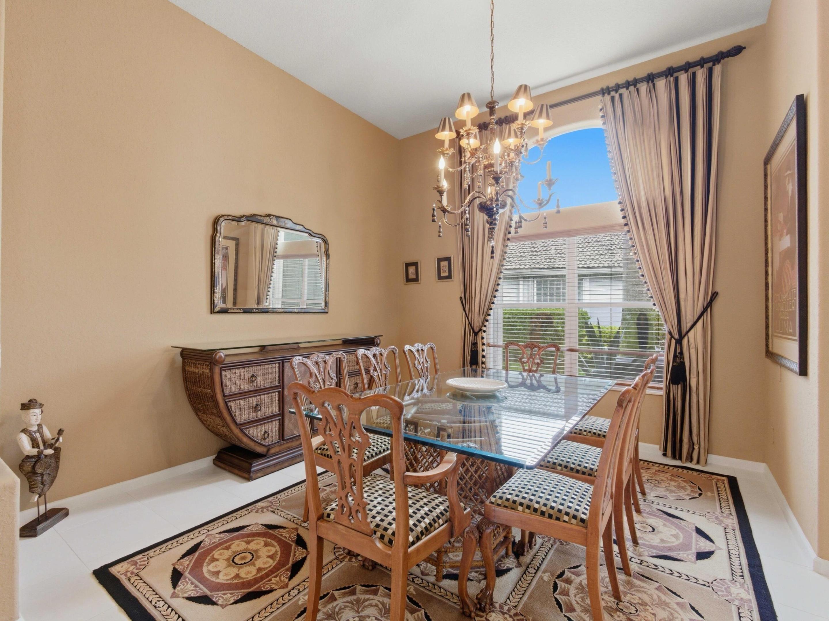 VALENCIA ISLES 2 - Residential