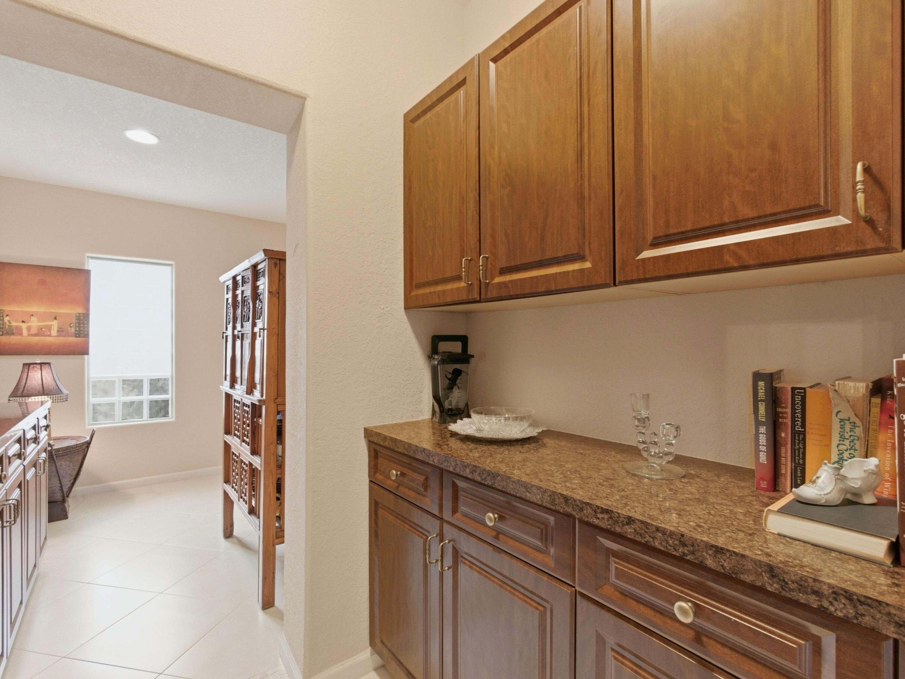 VALENCIA ISLES 2 - Residential