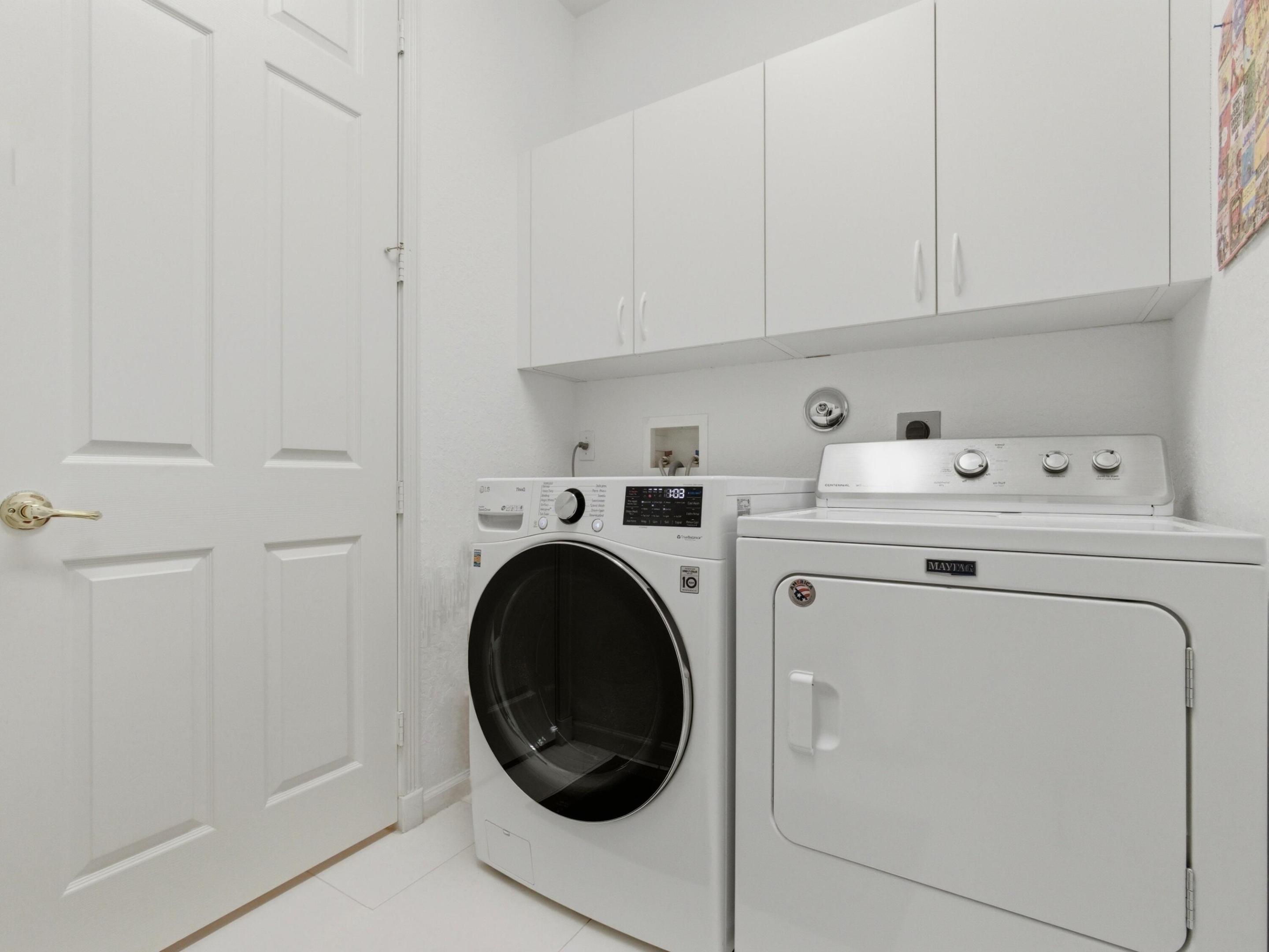 VALENCIA ISLES 2 - Residential