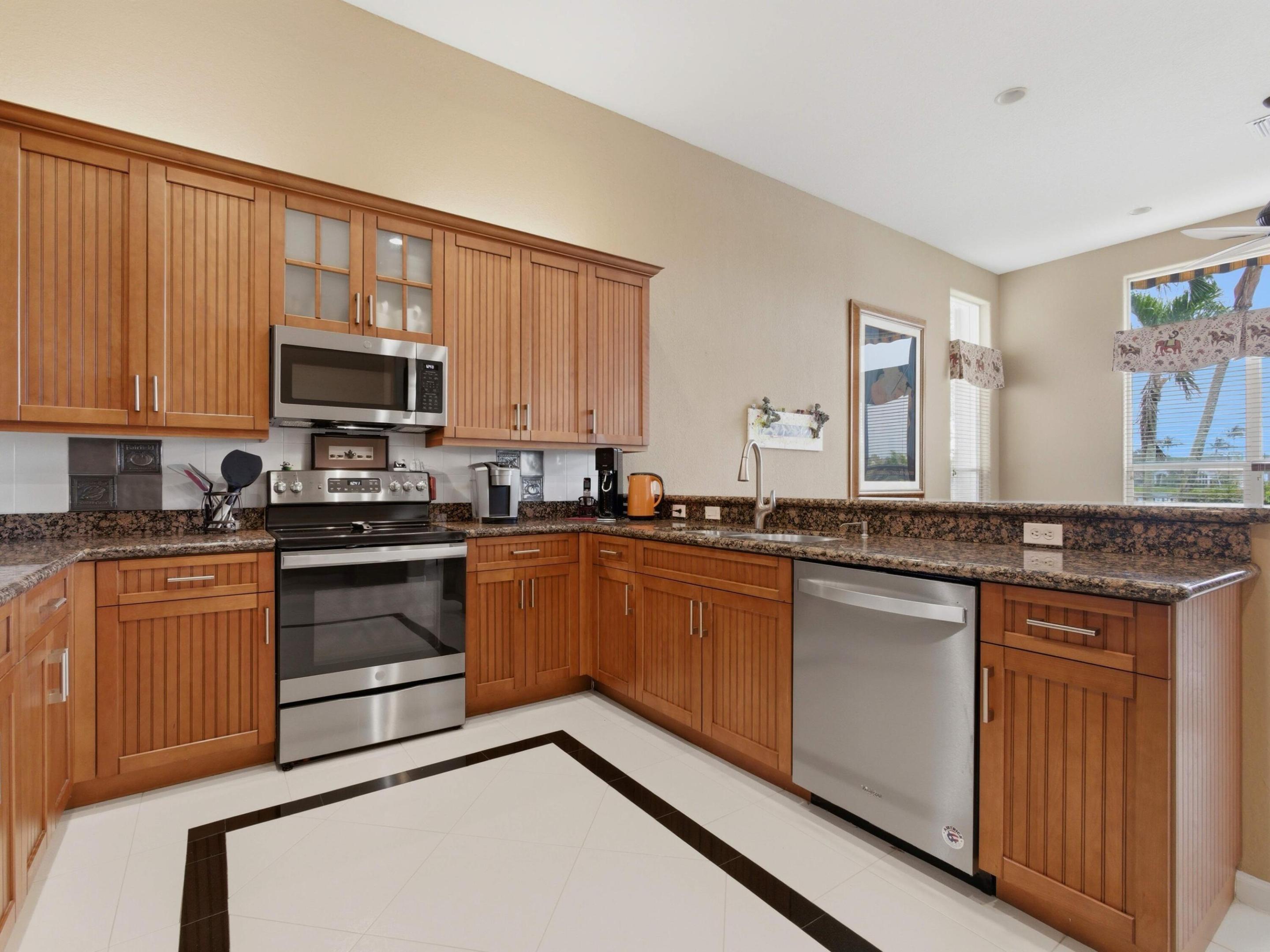 VALENCIA ISLES 2 - Residential