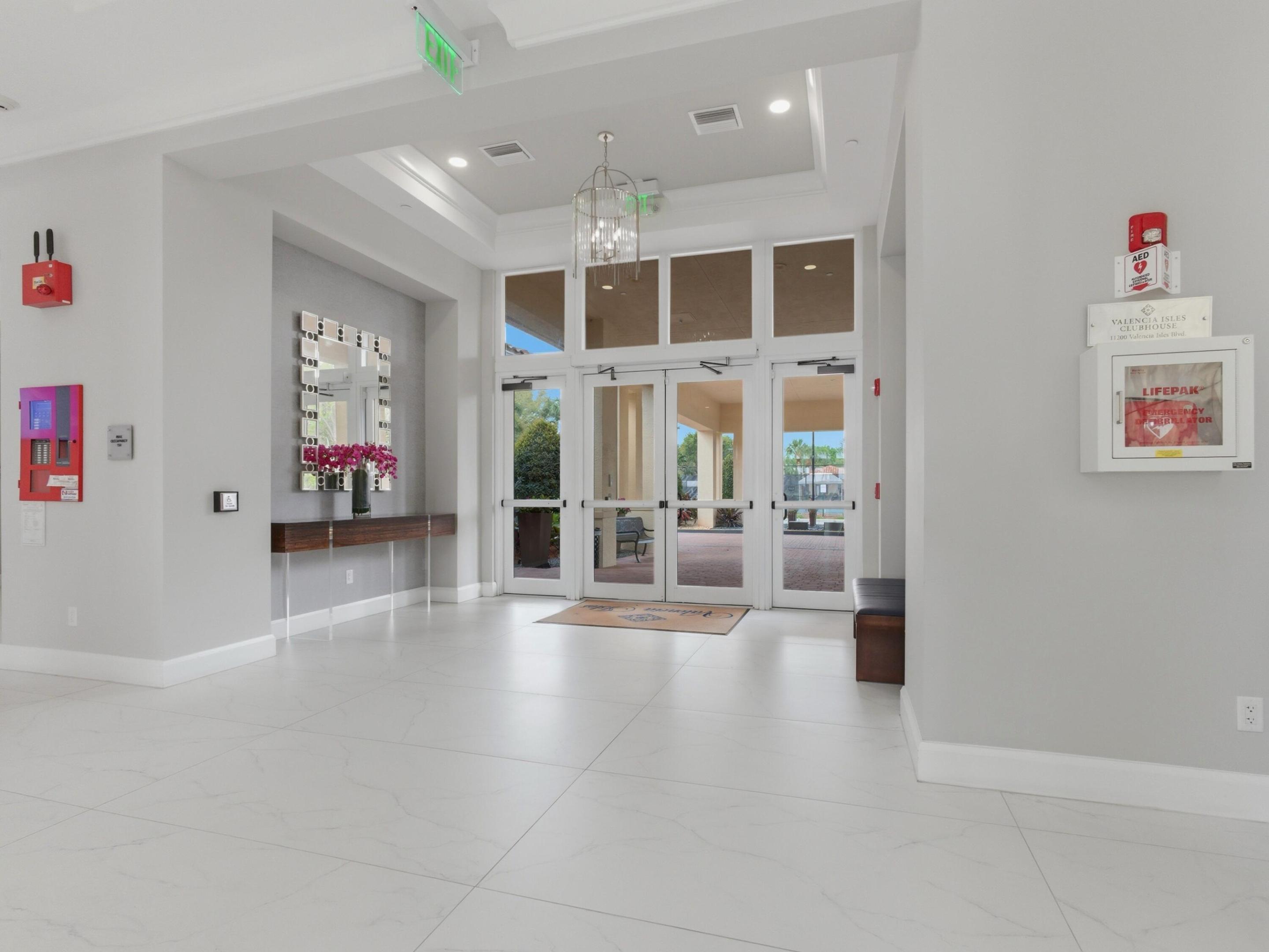 VALENCIA ISLES 2 - Residential