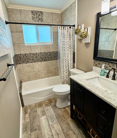 Tiny photo for 4300 GRANT Street, Hollywood, FL 33021 (MLS # B26084657)