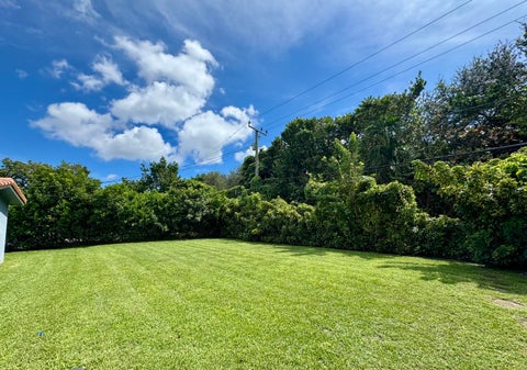 Tiny photo for 4300 GRANT Street, Hollywood, FL 33021 (MLS # B26084657)