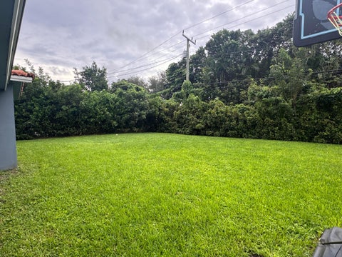 Tiny photo for 4300 GRANT Street, Hollywood, FL 33021 (MLS # B26084657)