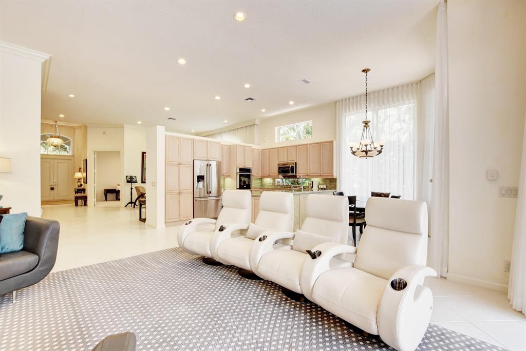 ADDISON RESERVE - Residential