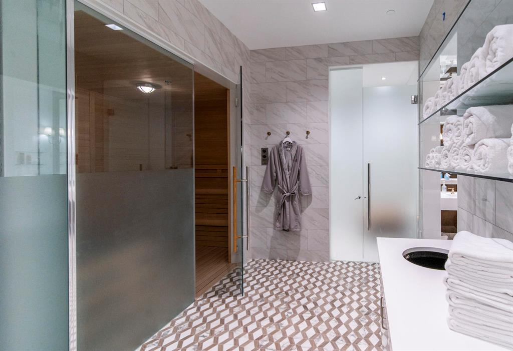 ADDISON RESERVE - Residential