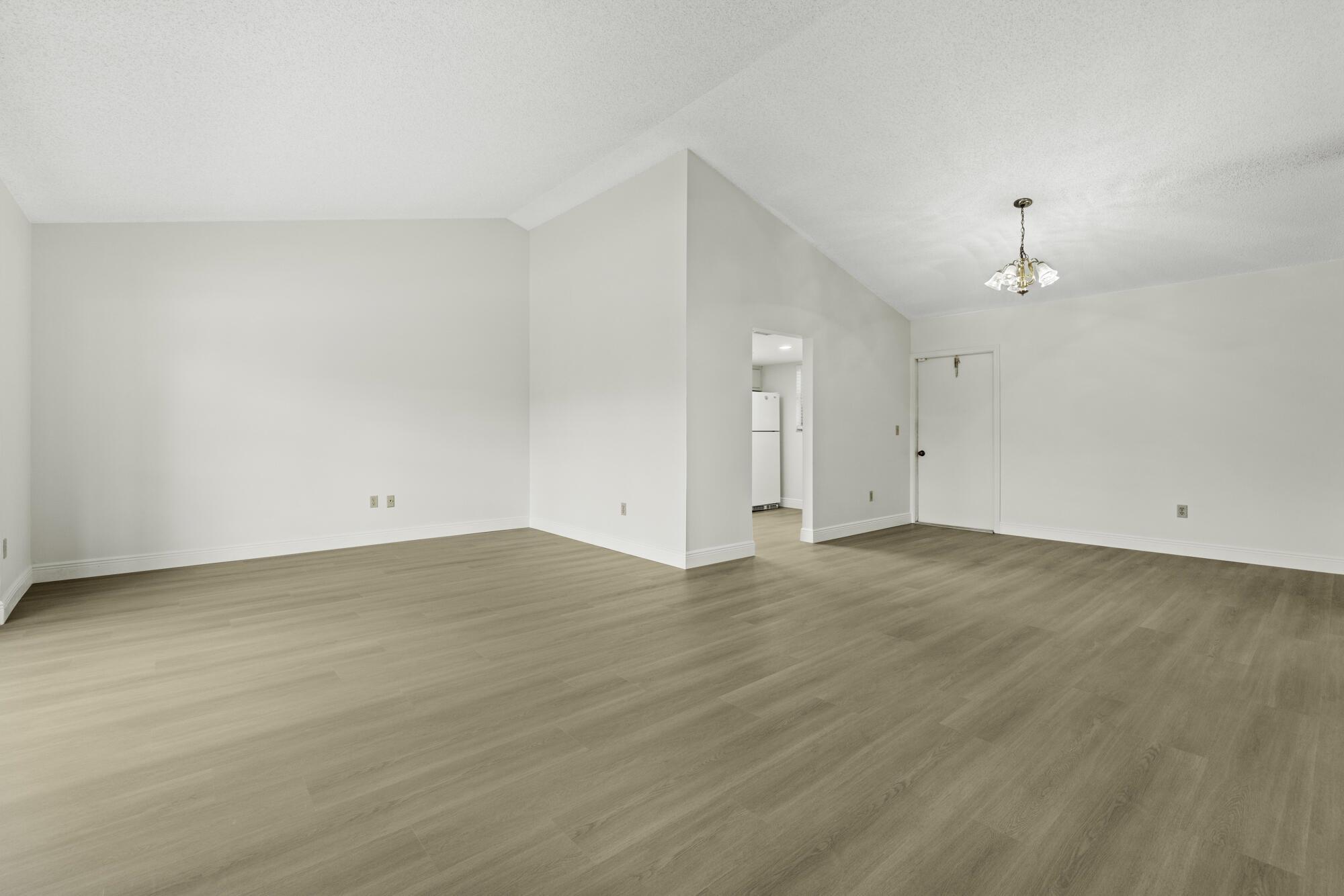 6370 Lakemont Circle