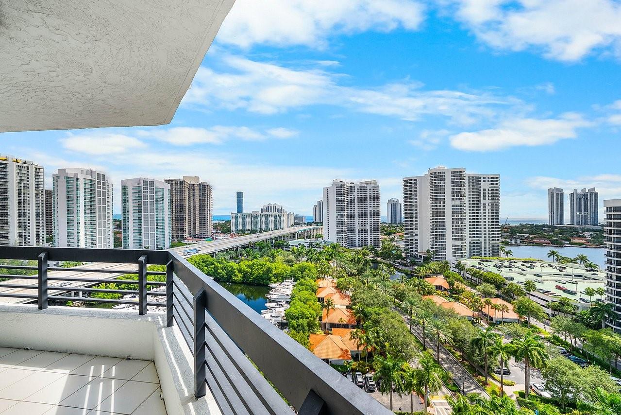 Mystic Pointe - Residential