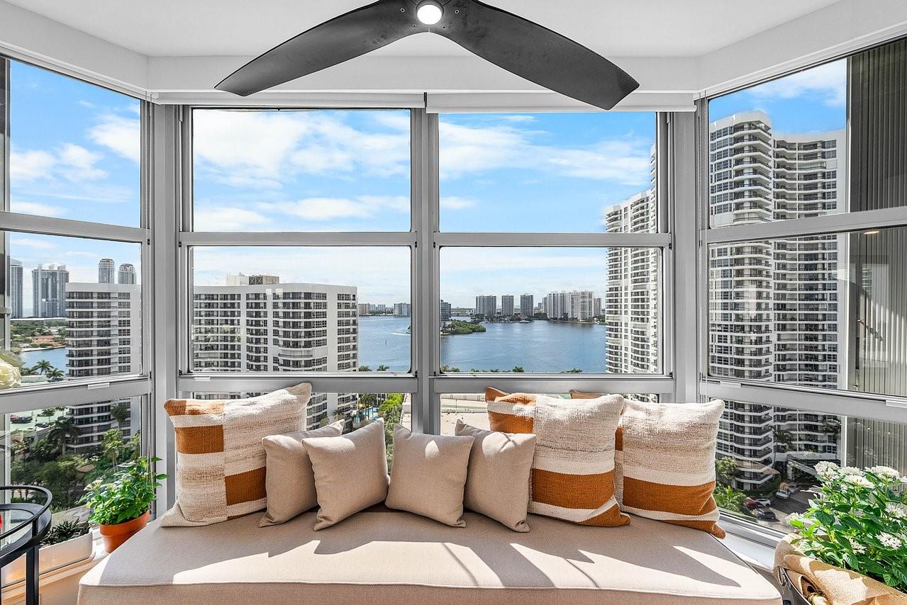 Mystic Pointe - Residential