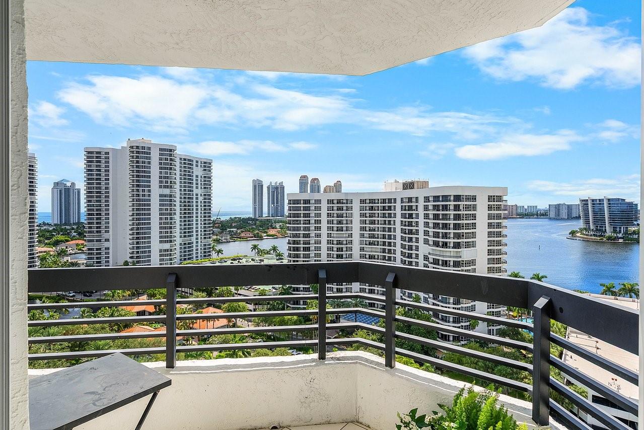 Mystic Pointe - Residential