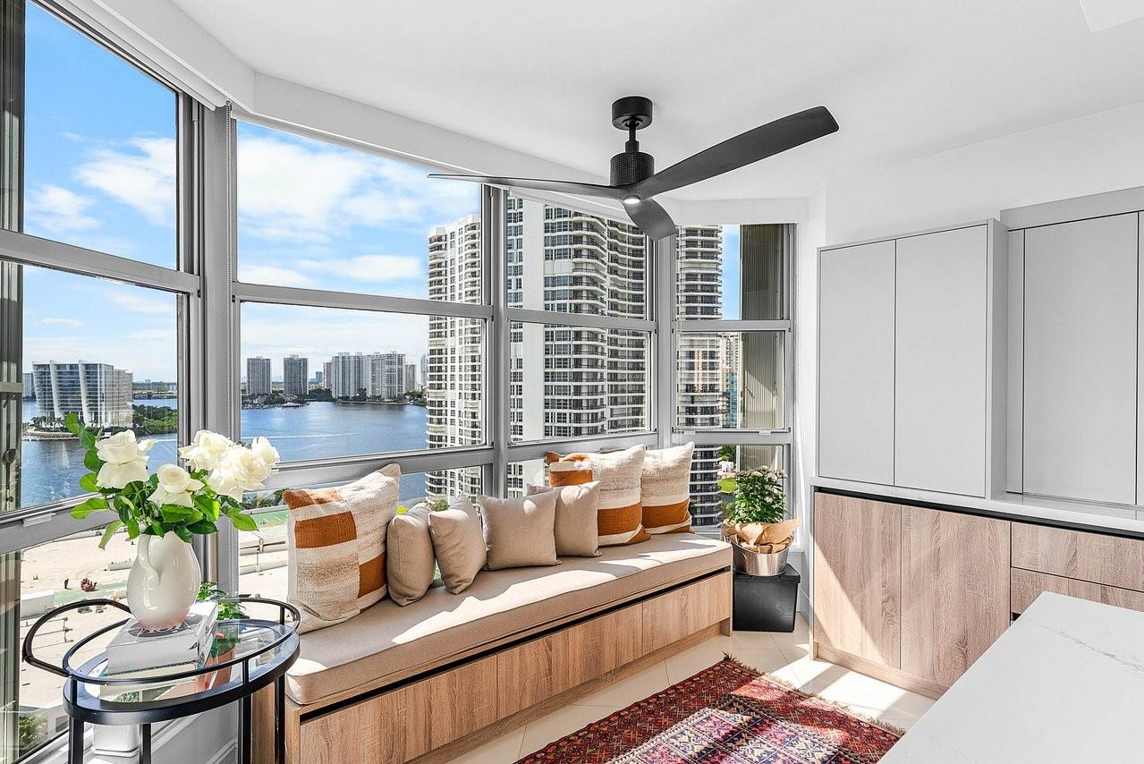 Mystic Pointe - Residential