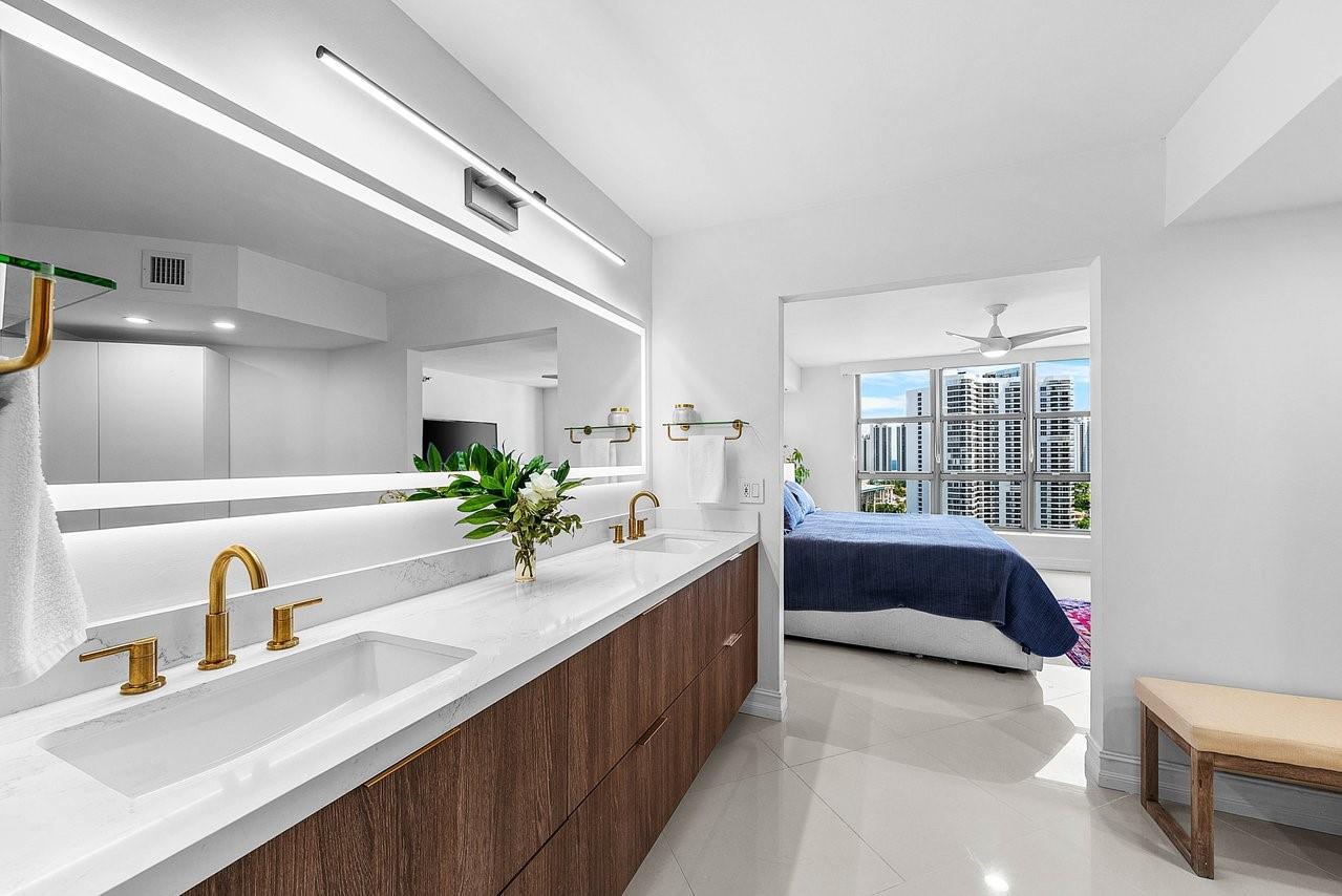 Mystic Pointe - Residential