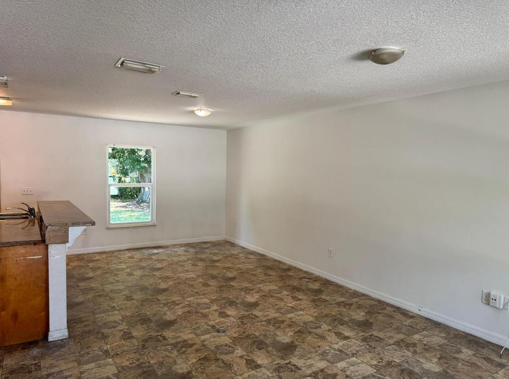 Photo of 3211 Indiana Court, Fort Pierce, FL 34947 (MLS # R11056894)