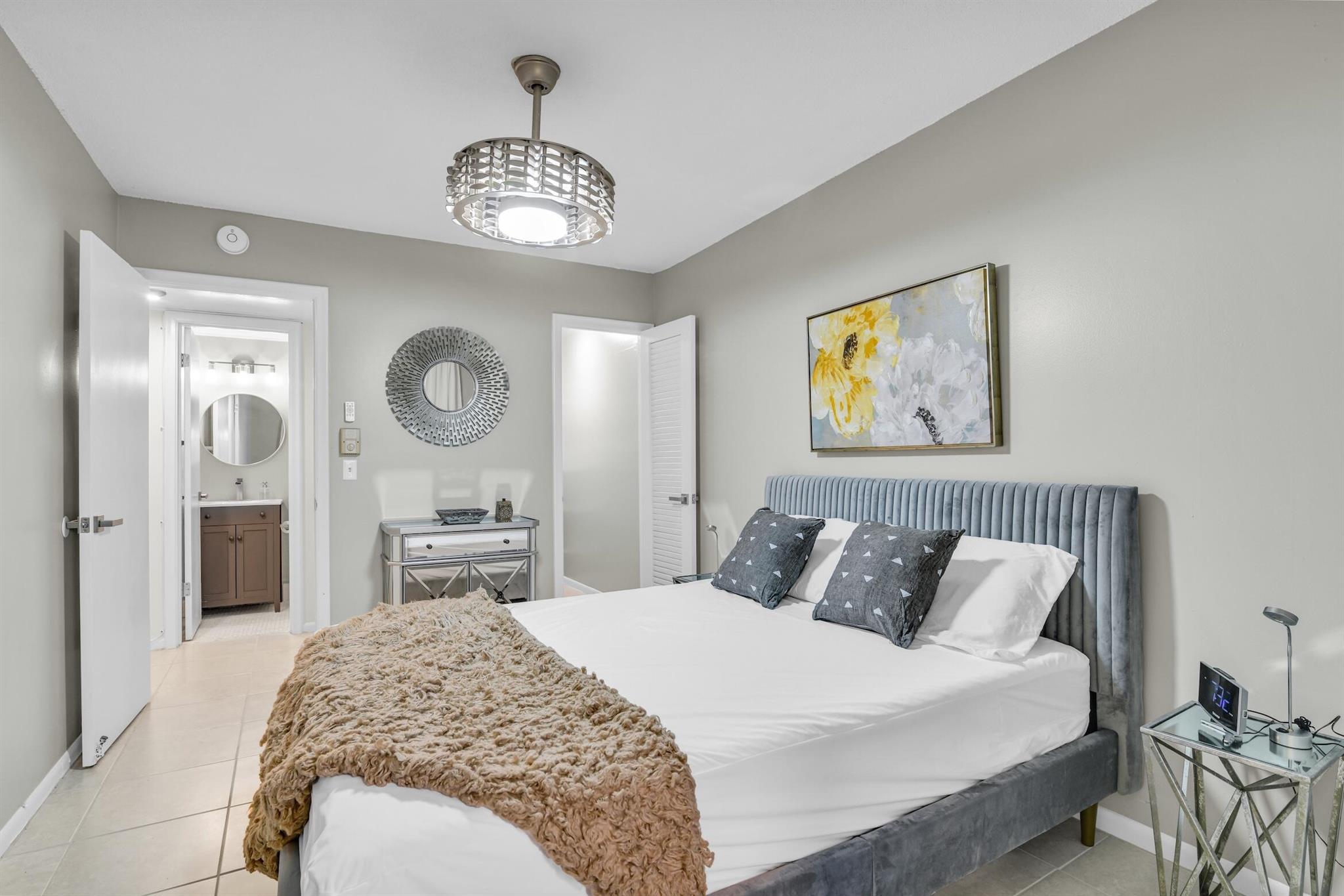 NORWICH CONDO - Residential