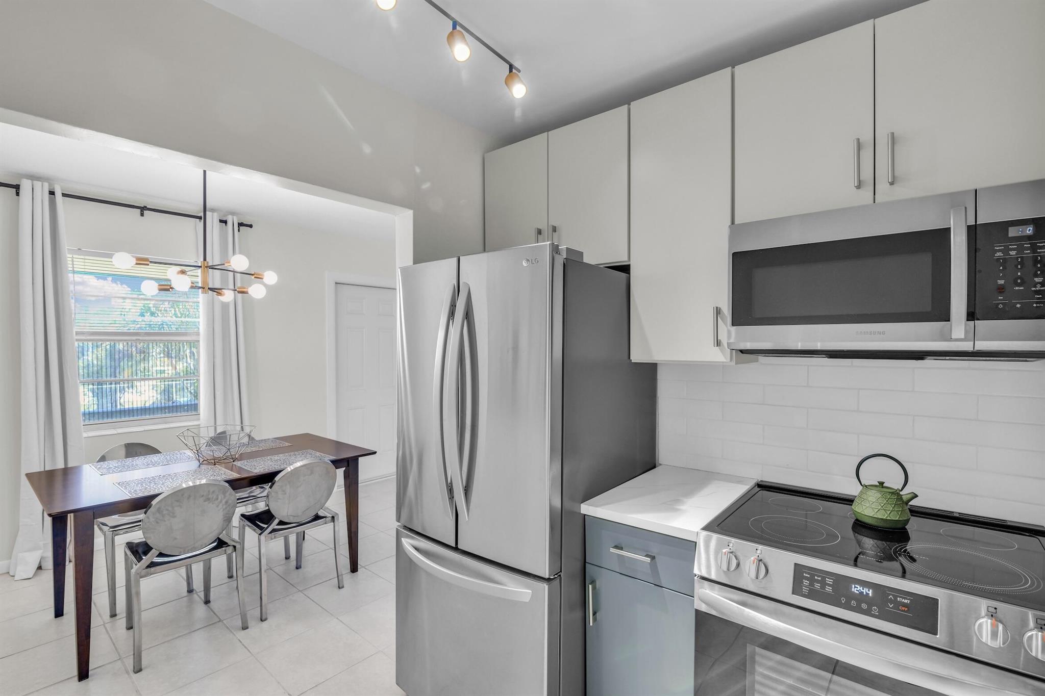 NORWICH CONDO - Residential