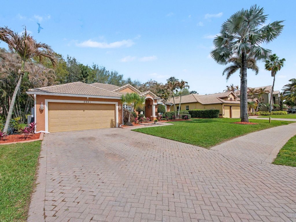 Photo of 2041 SW Panther Trace, Stuart, FL 34997 (MLS # B26004287)