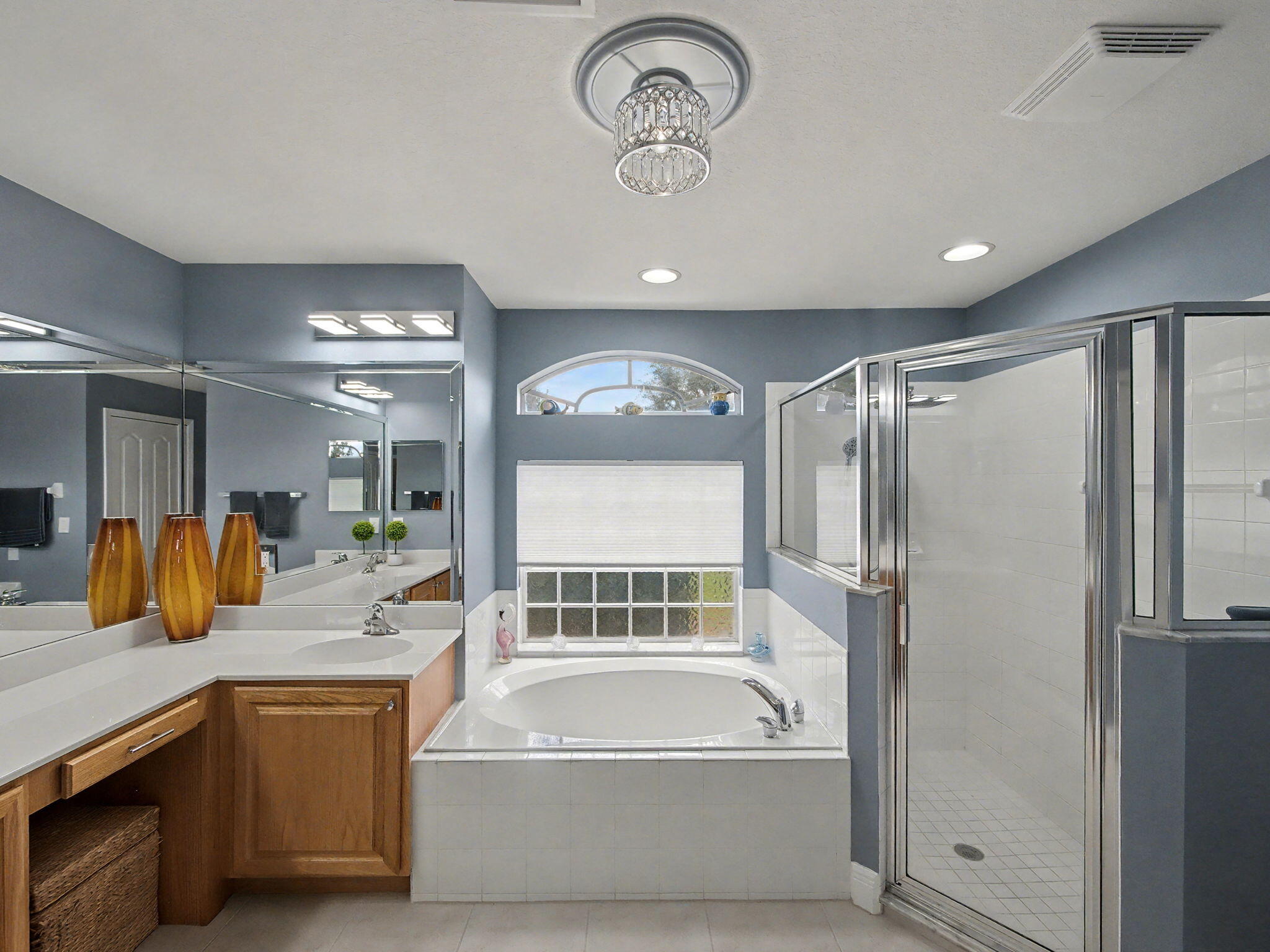 LAKE TUSCANY - Residential