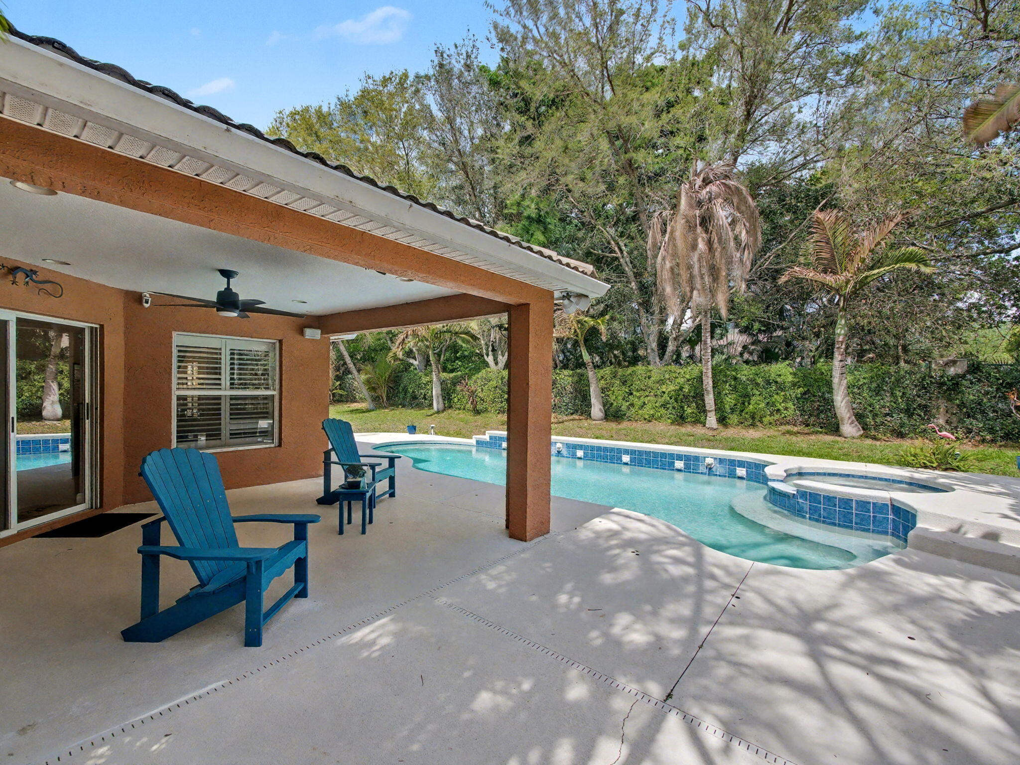 LAKE TUSCANY - Residential