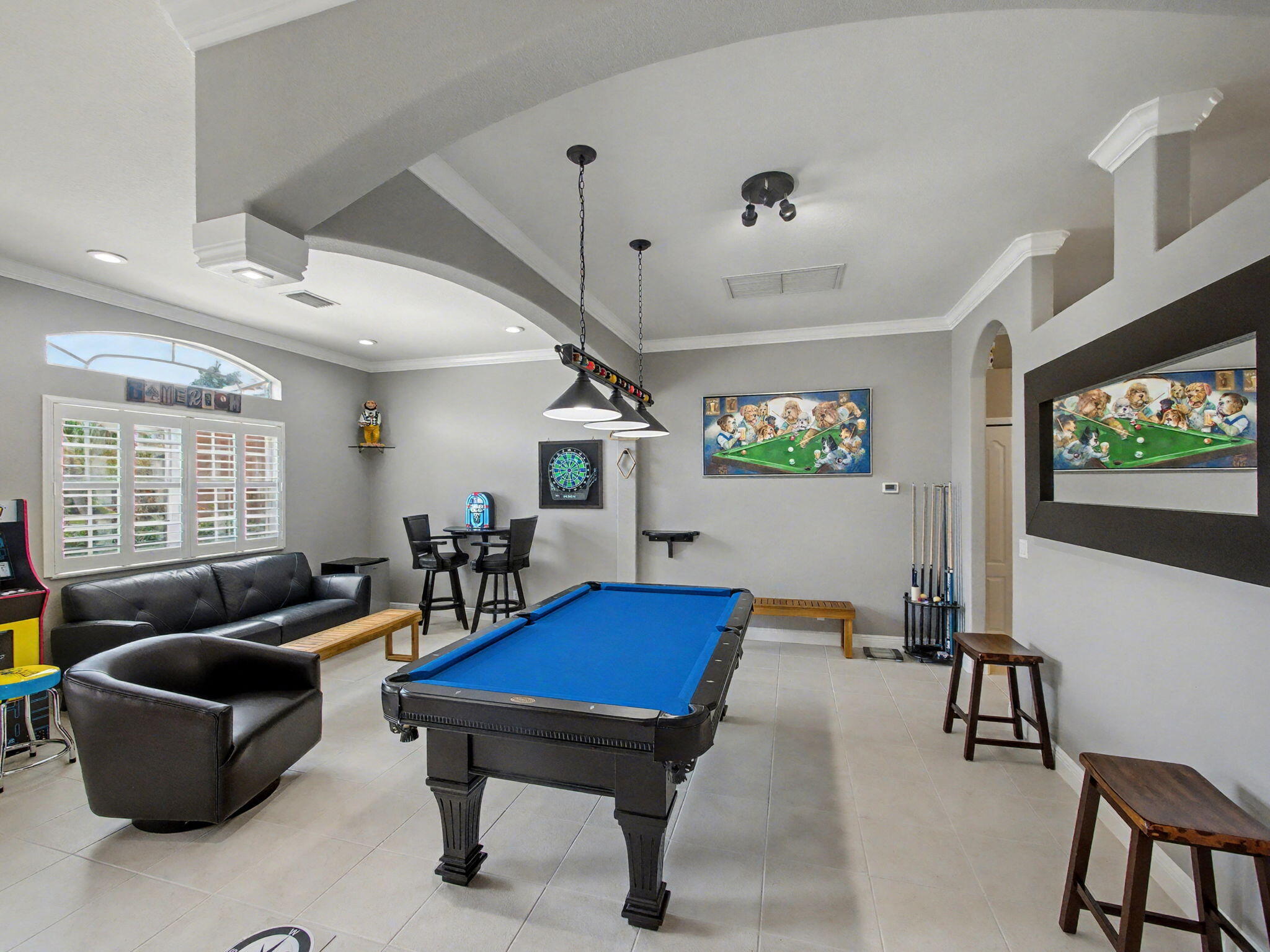 LAKE TUSCANY - Residential