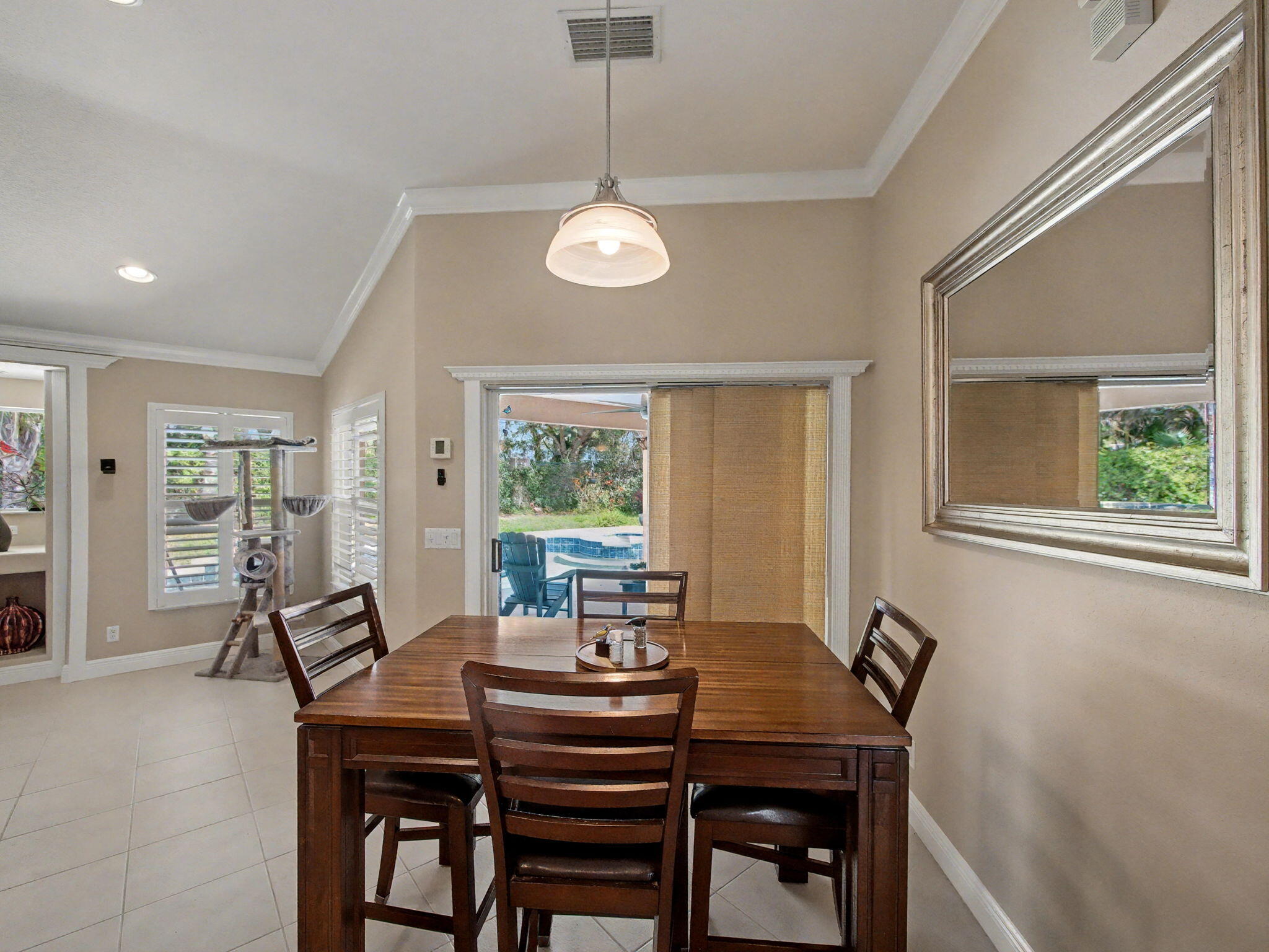 LAKE TUSCANY - Residential