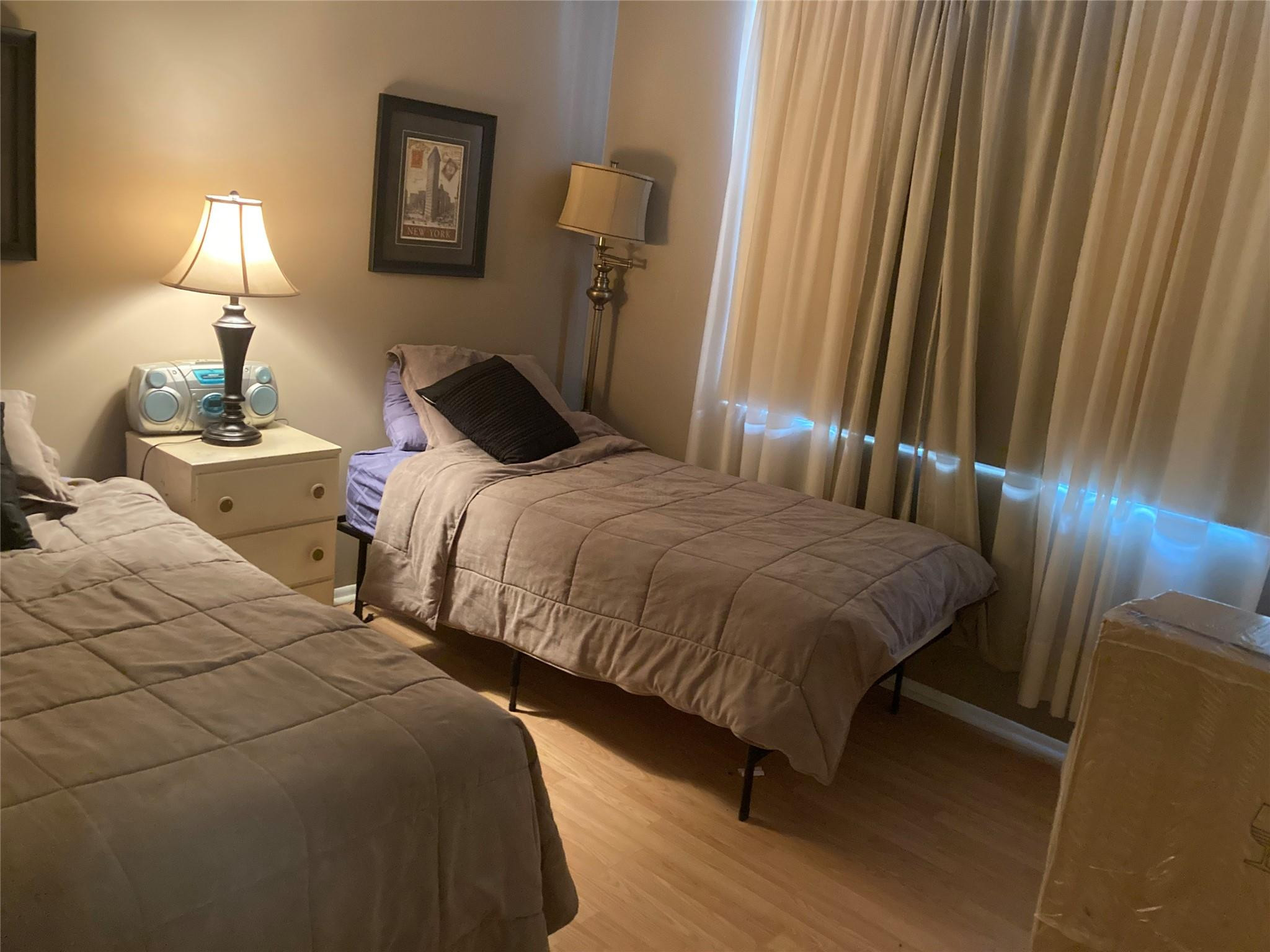 CYPRESS CHASE CONDO NO 1 - Residential