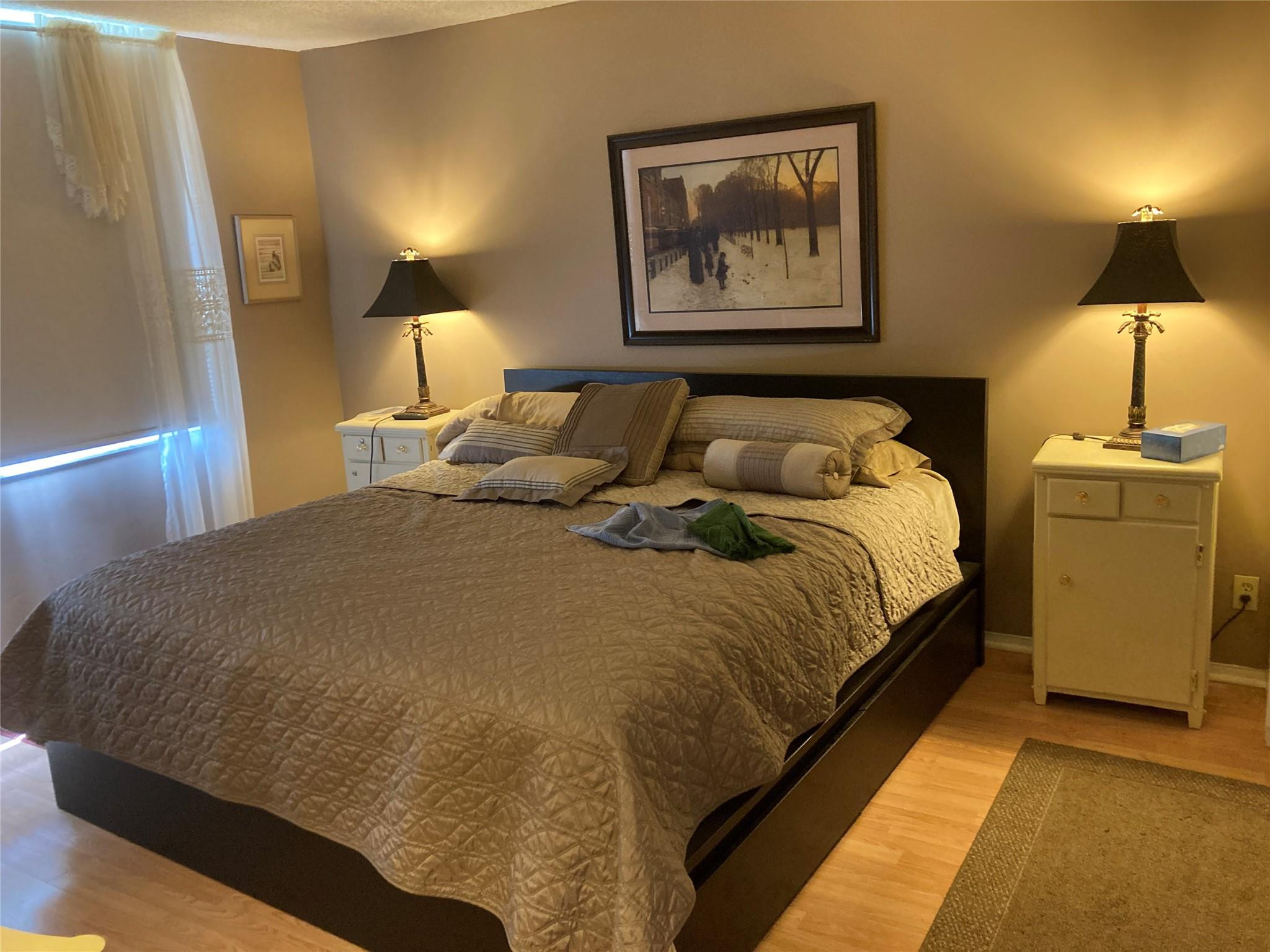 CYPRESS CHASE CONDO NO 1 - Residential