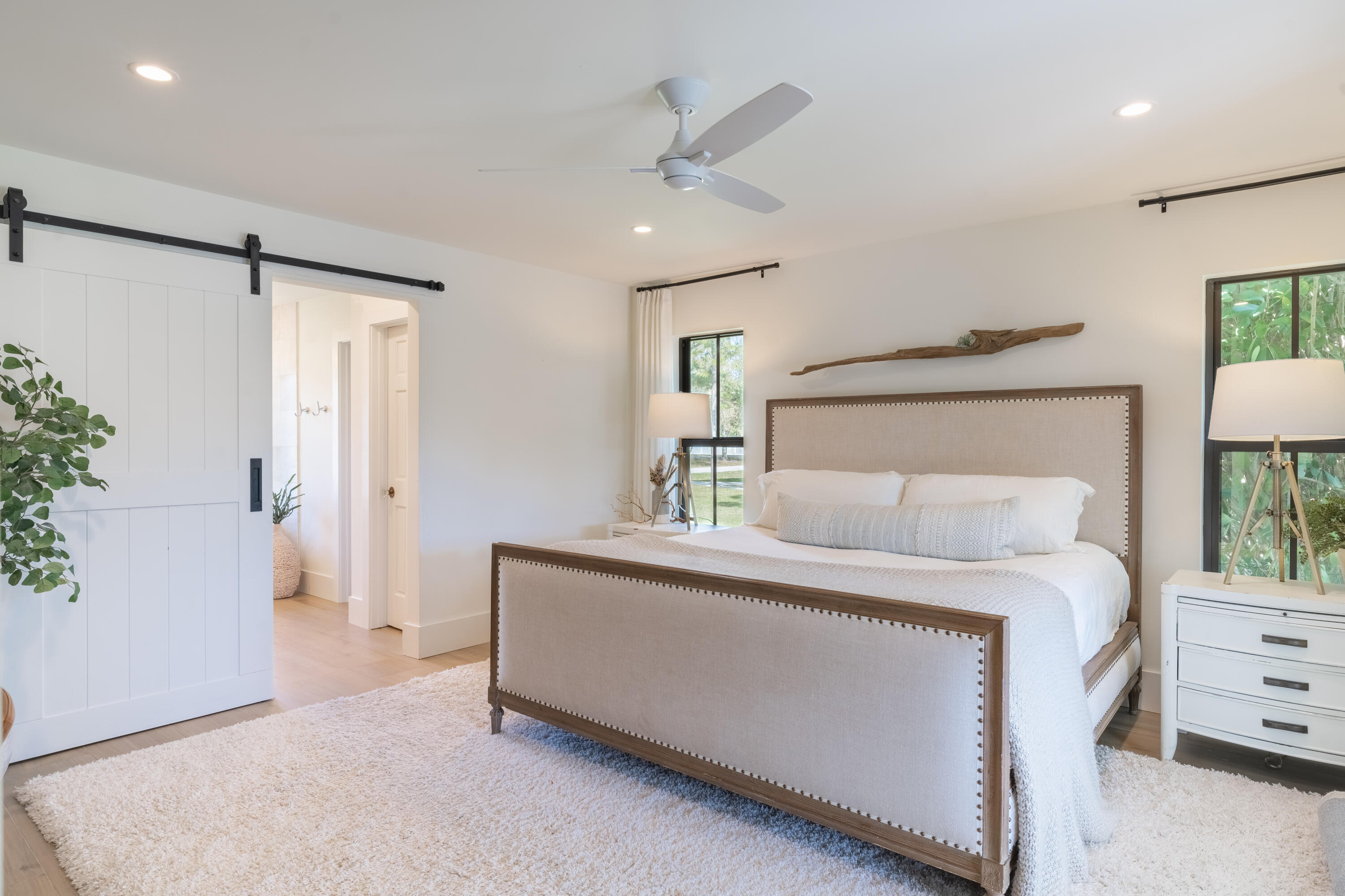 Palm Beach Country Estates - Residential