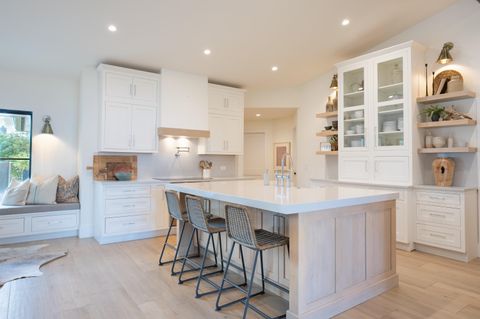 Photo of 15824 74th Avenue N, Palm Beach Gardens, FL 33418 (MLS # B26000419)