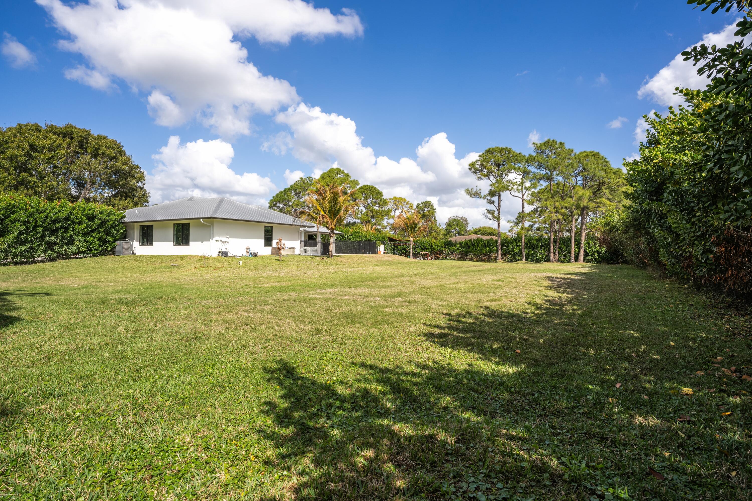 Palm Beach Country Estates - Residential