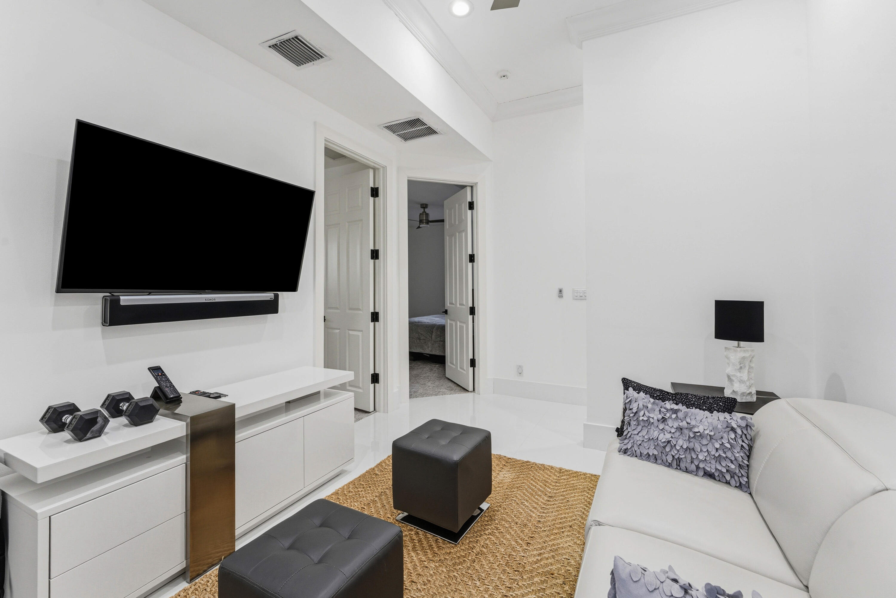 MIRASOL PAR F - Residential Lease