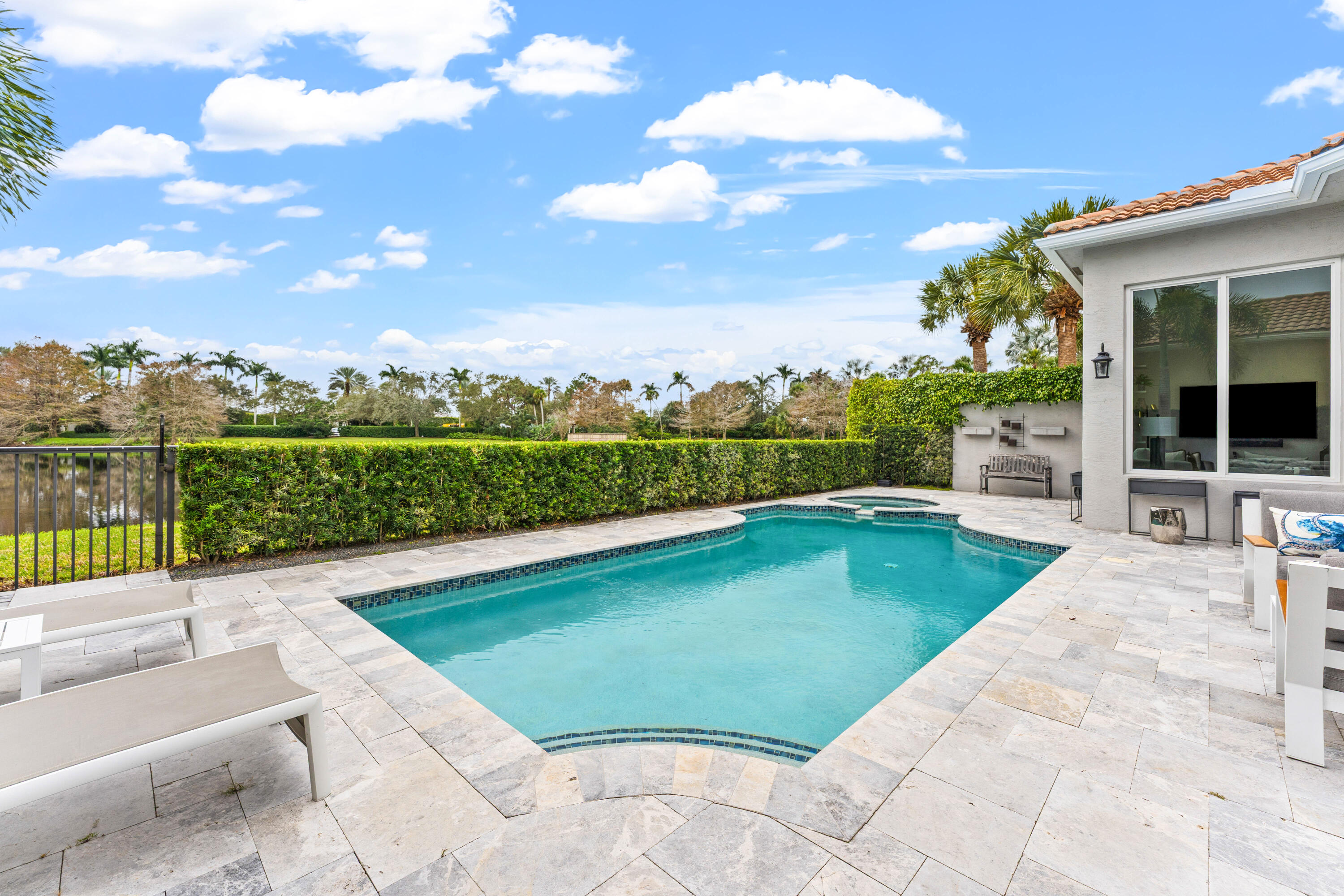 MIRASOL PAR F - Residential Lease