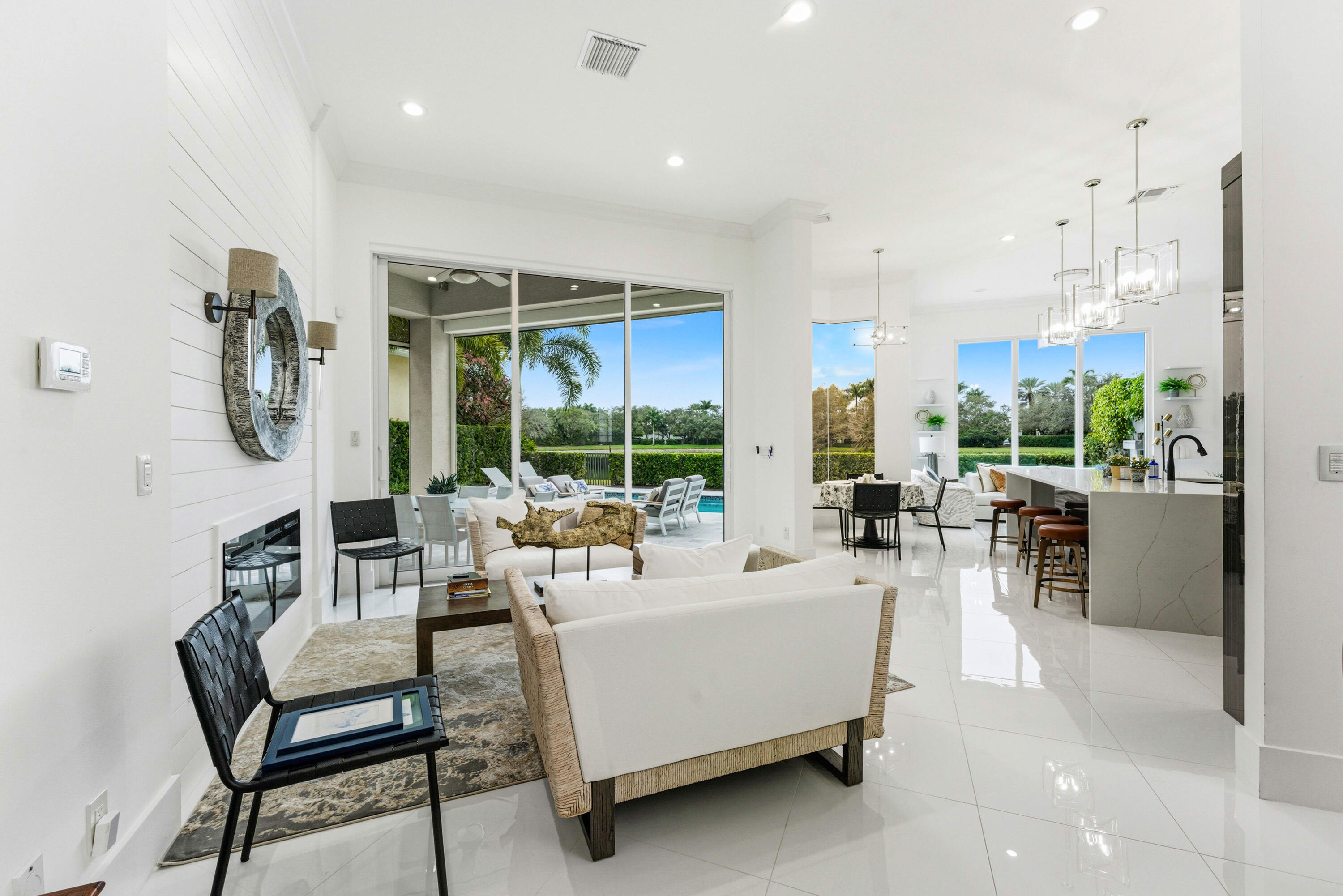 MIRASOL PAR F - Residential Lease