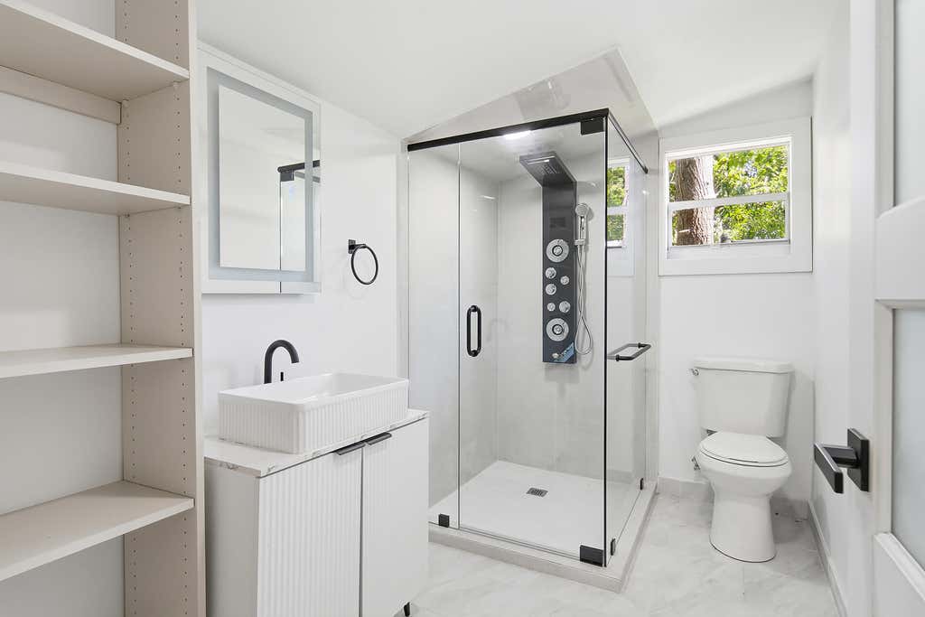 Photo of 515 46th Street, West Palm Beach, FL 33407 (MLS # B26061555)