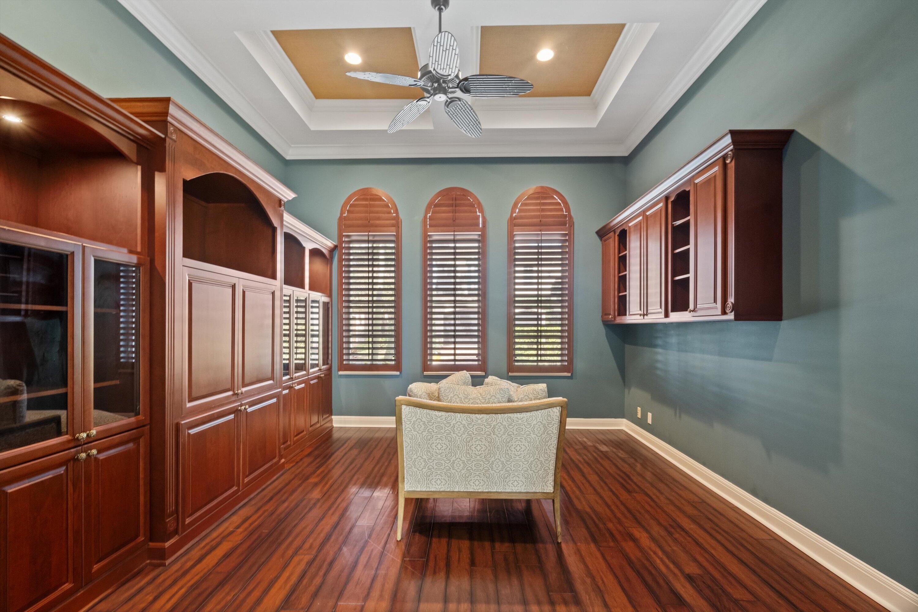 HARBOUR ISLES - Residential