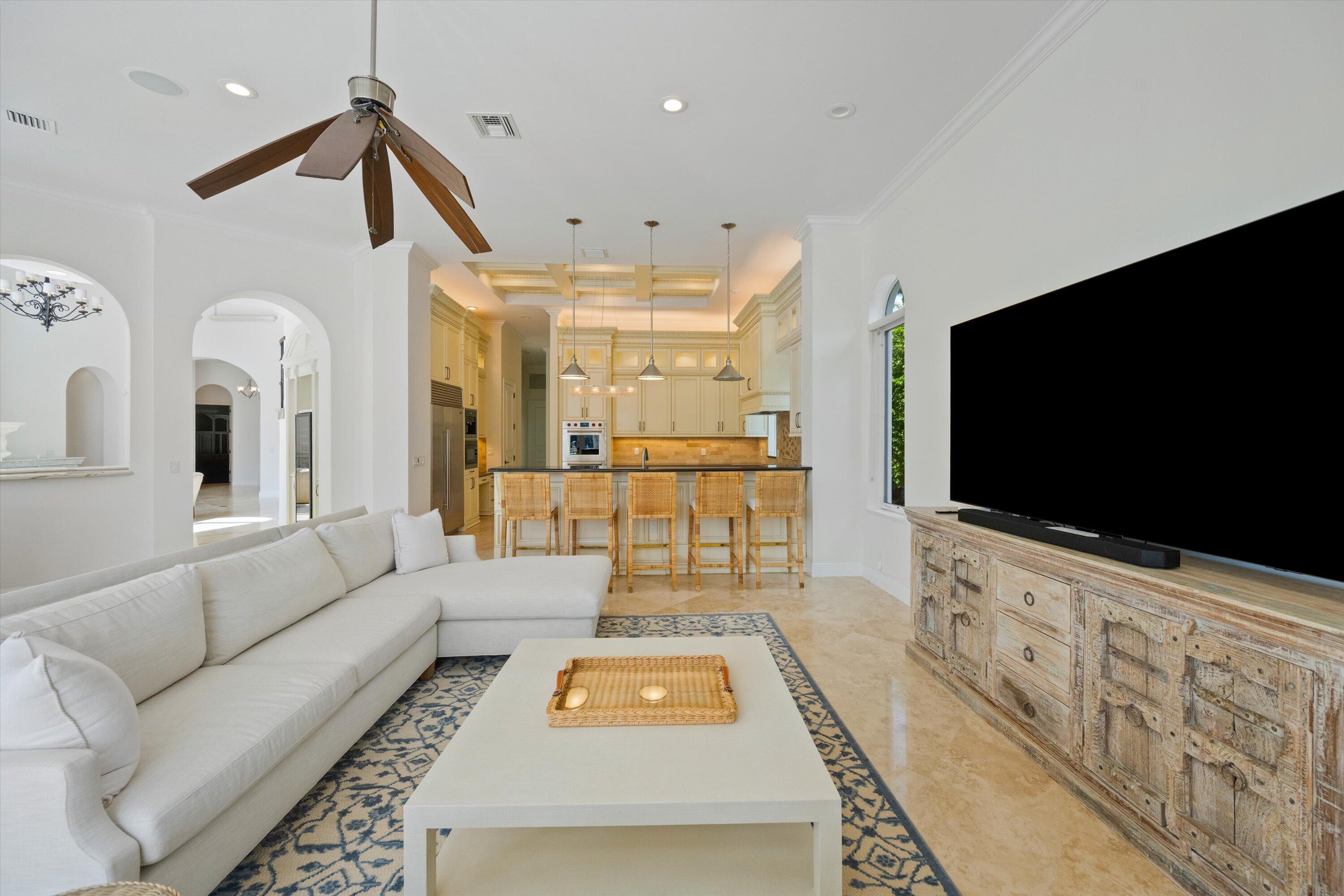 HARBOUR ISLES - Residential