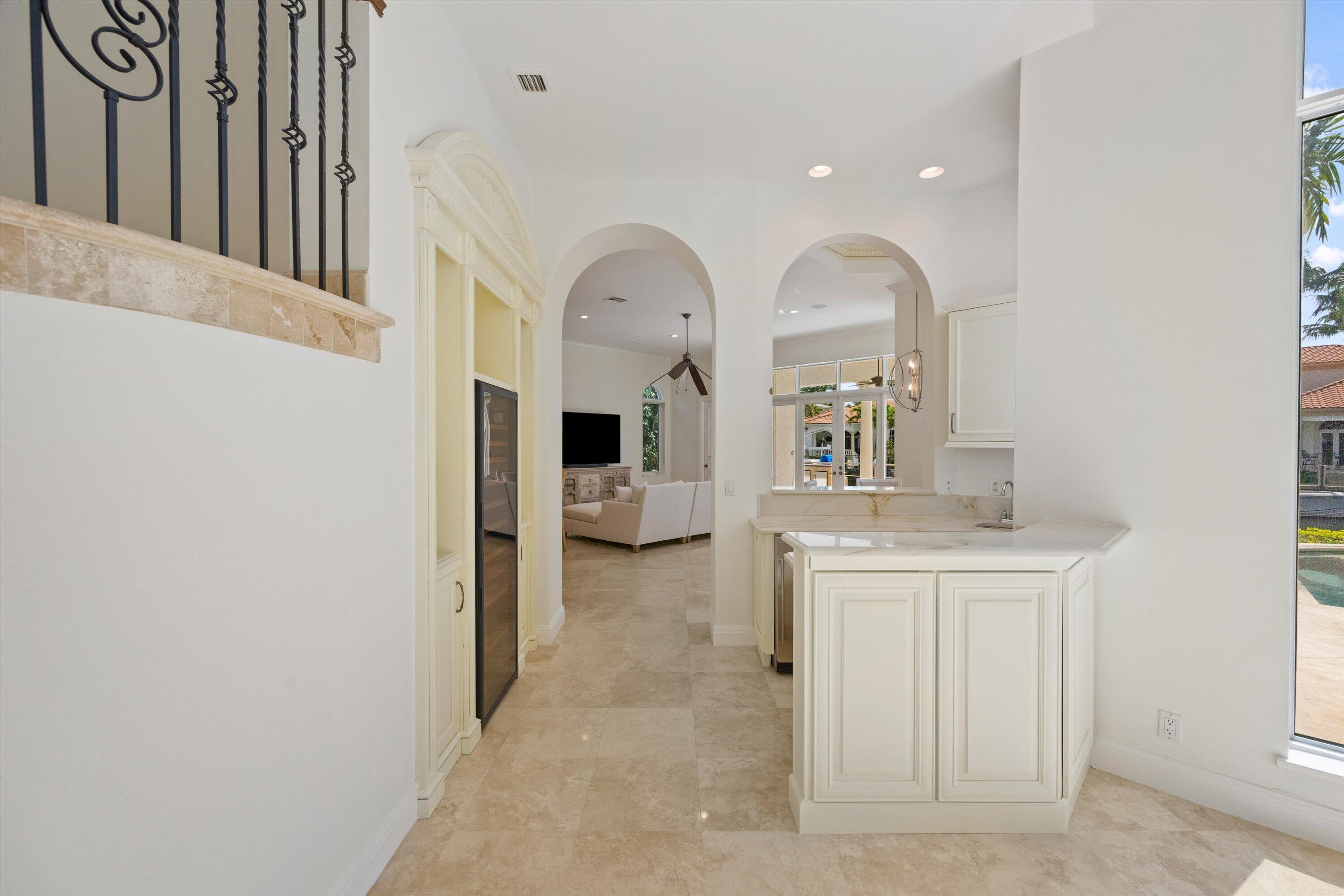 HARBOUR ISLES - Residential