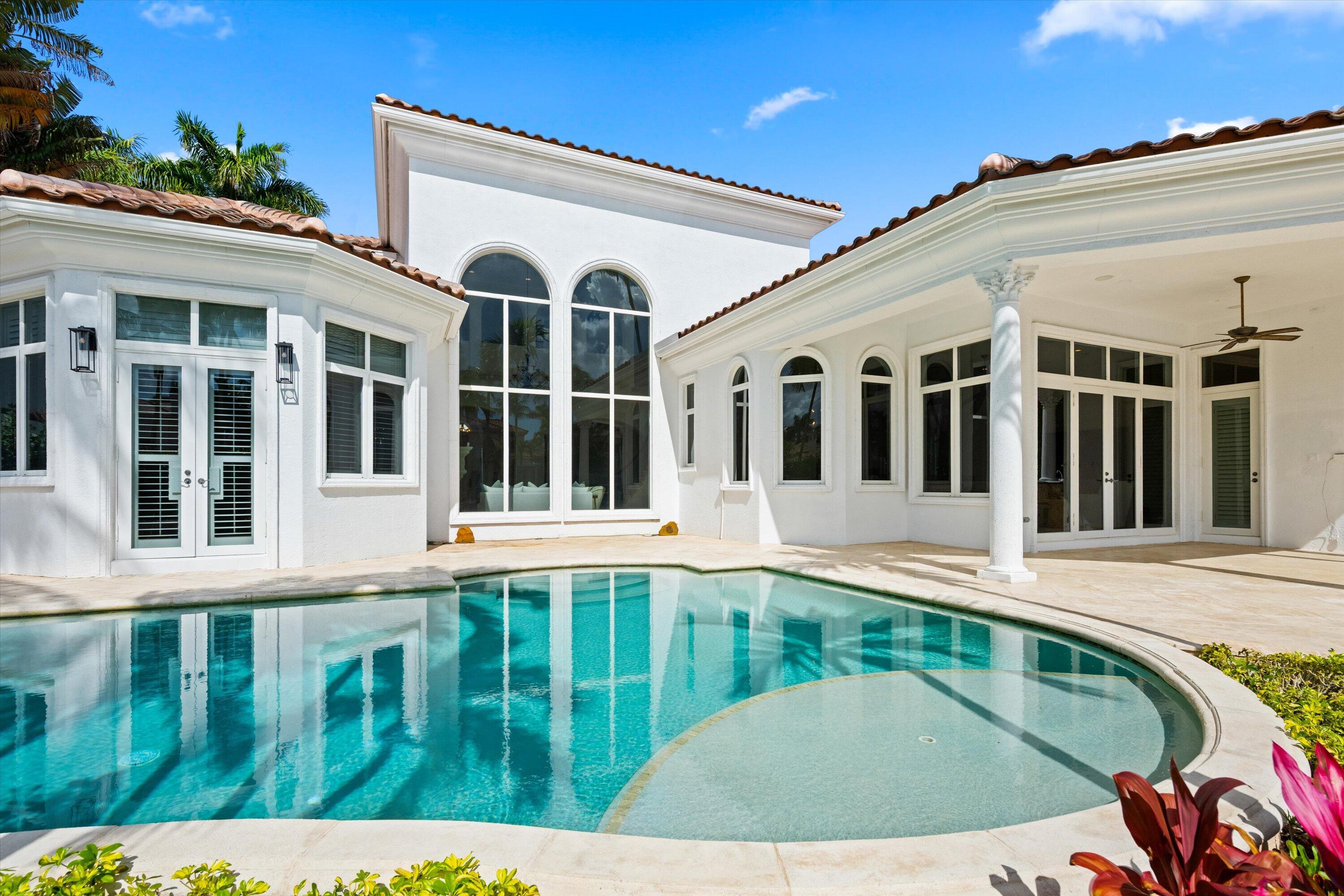 HARBOUR ISLES - Residential