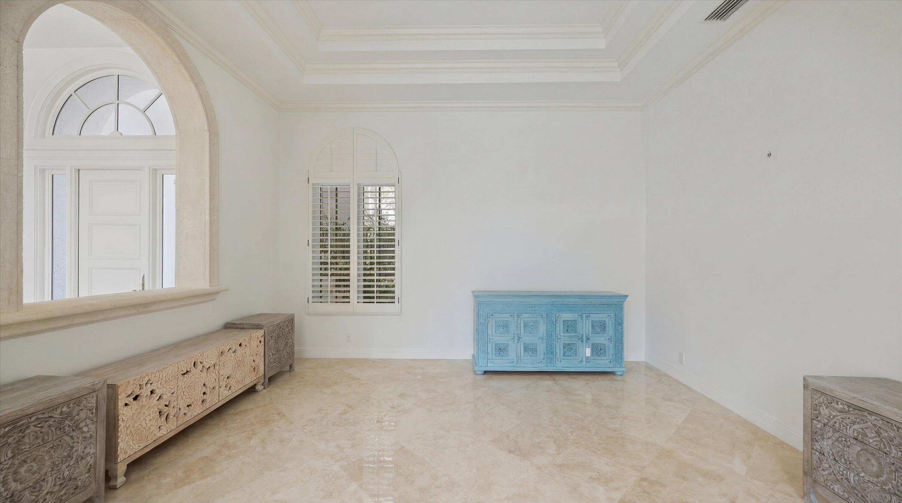 HARBOUR ISLES - Residential