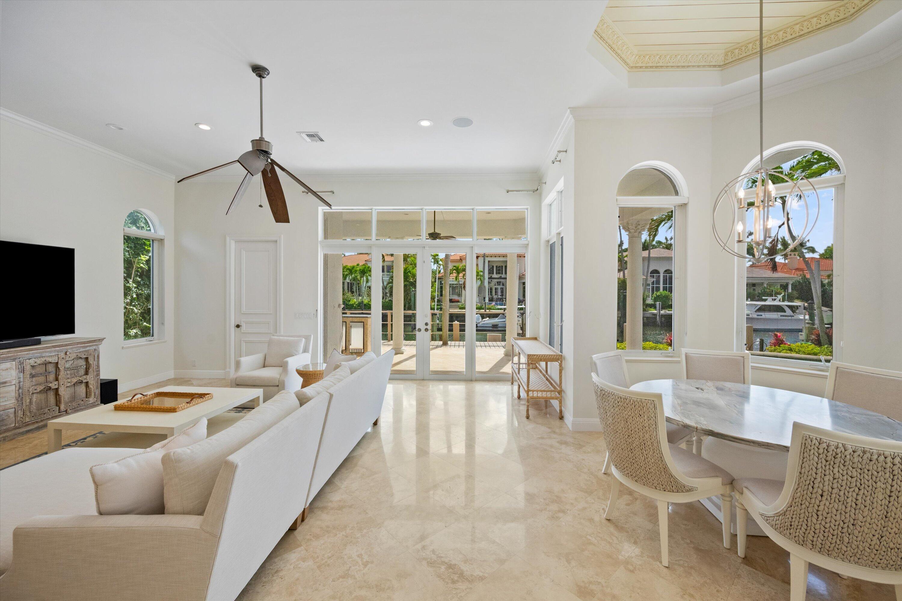 HARBOUR ISLES - Residential